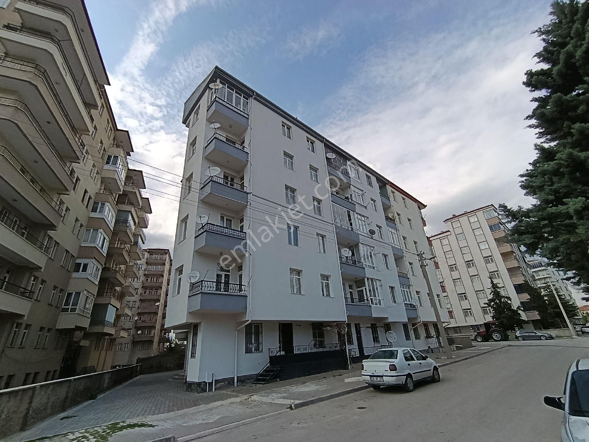 Akıncı Gayrimenkulden K. Park Yanı 3+1 Kiralik Daire