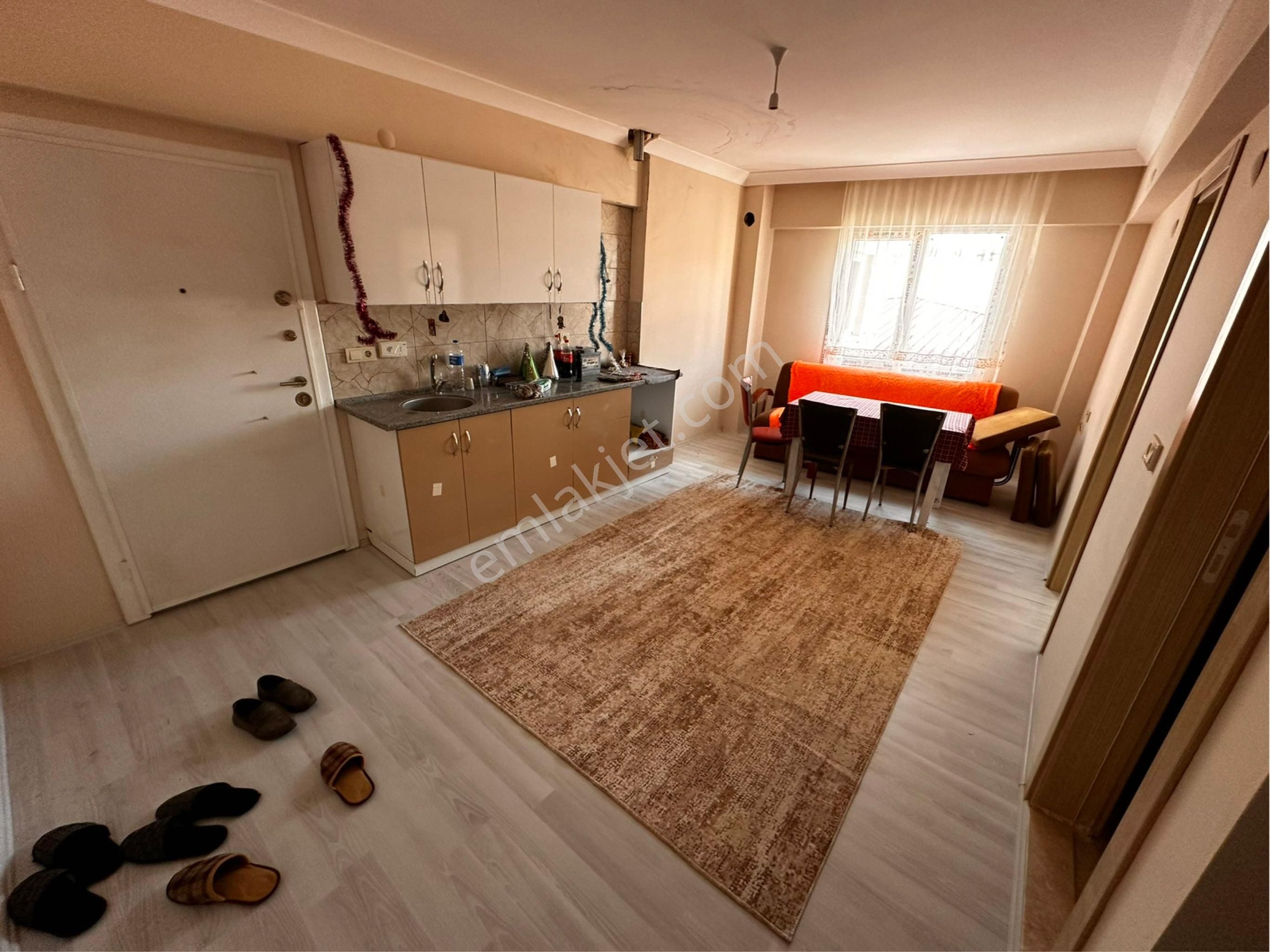 Konut Emlaktan İsabeylide Full Eşyalı 2+1 Kiralık Daire