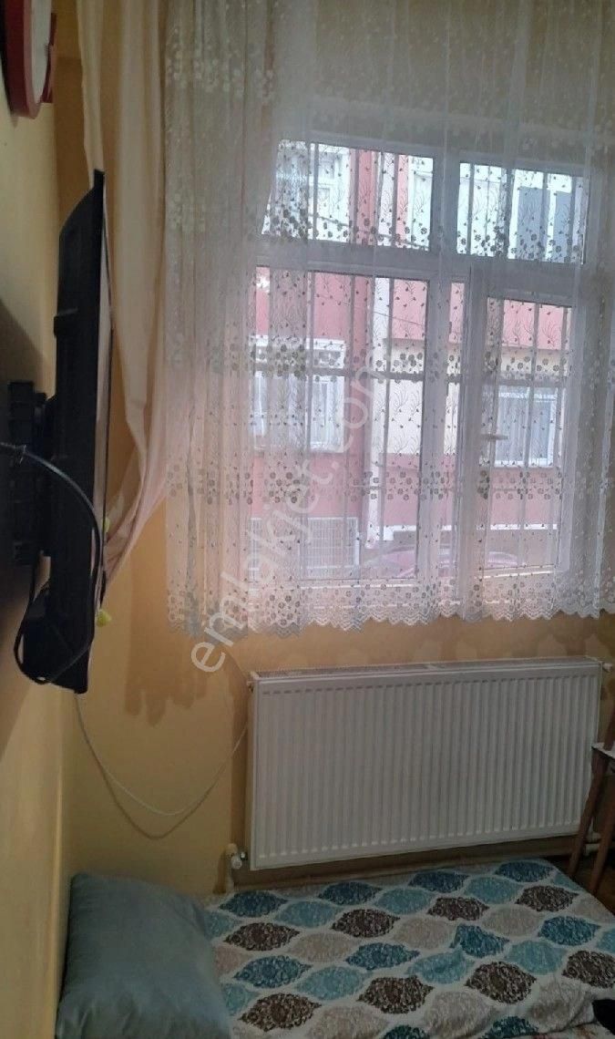 Bağcılar Mahmutbey Fatih Mah 1+1 Yüksek Giriş