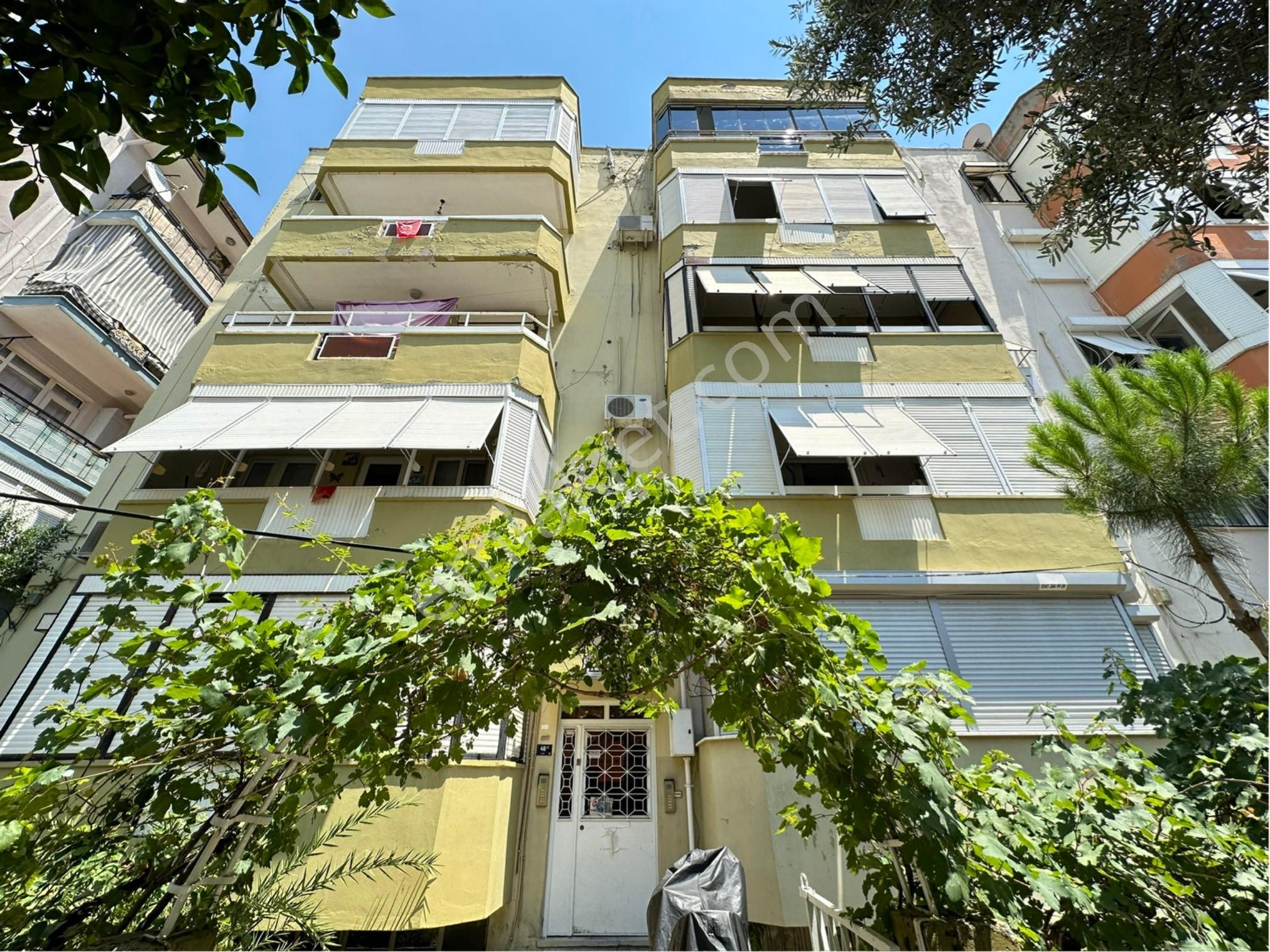 Konut Emlaktan Çarşı Mevki Eşyalı 3+1 Kiralık Daire