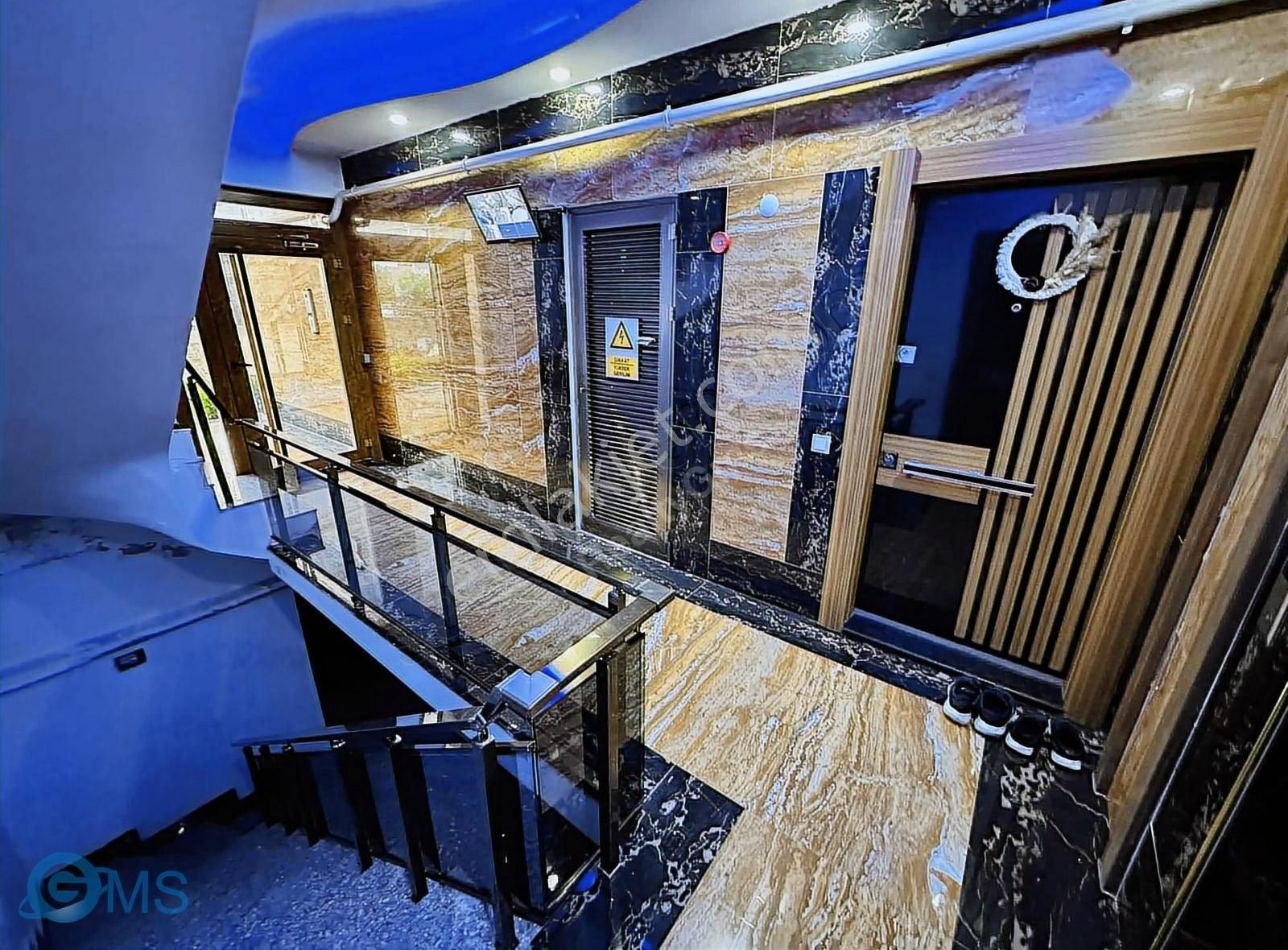 Muratpaşa Yenigün'de Ebeveyn Banyolu 120 M2 3+1 Yüksek Giriş