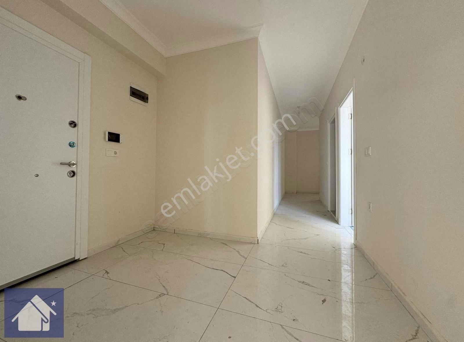 *iskele Merkezde*kapalı Otoparklı*2+1*sıfır*manzaralı*önü Açık - Görsel 23