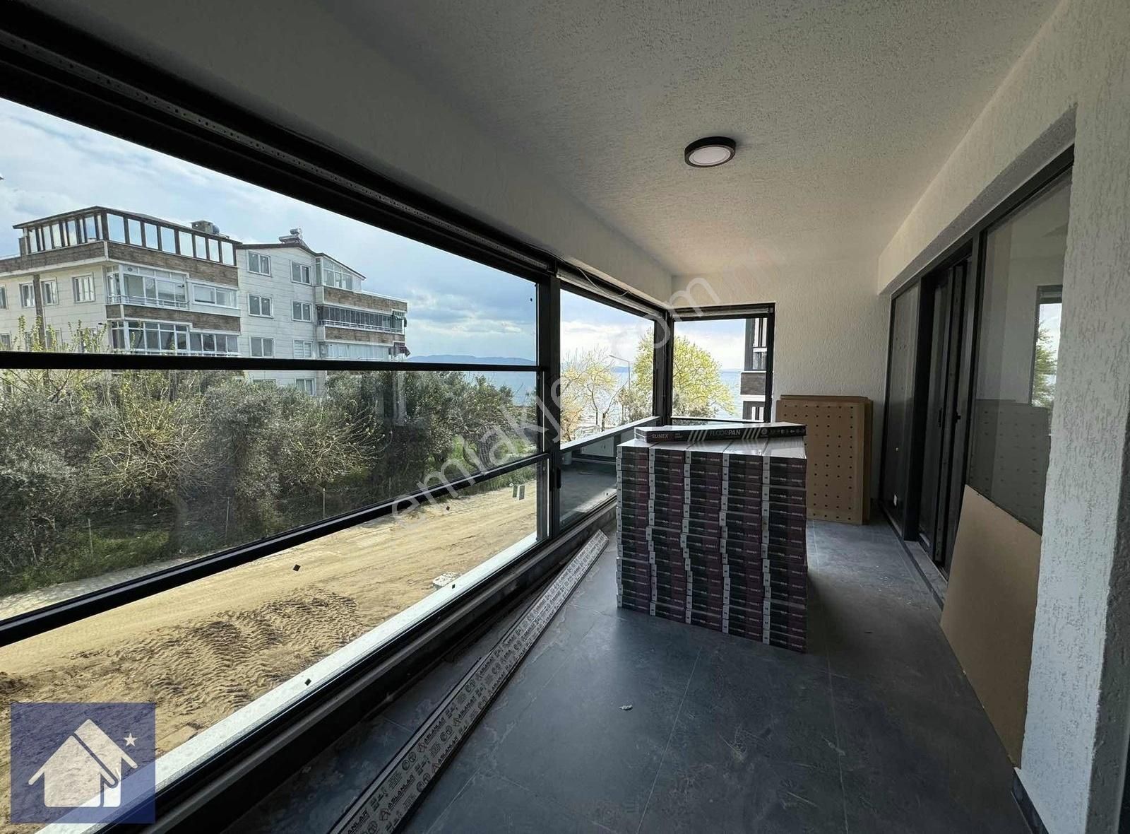 *yılandar Mevkiinde*denize Sıfır Sitede*130 M2*ultra Lüks - Görsel 19