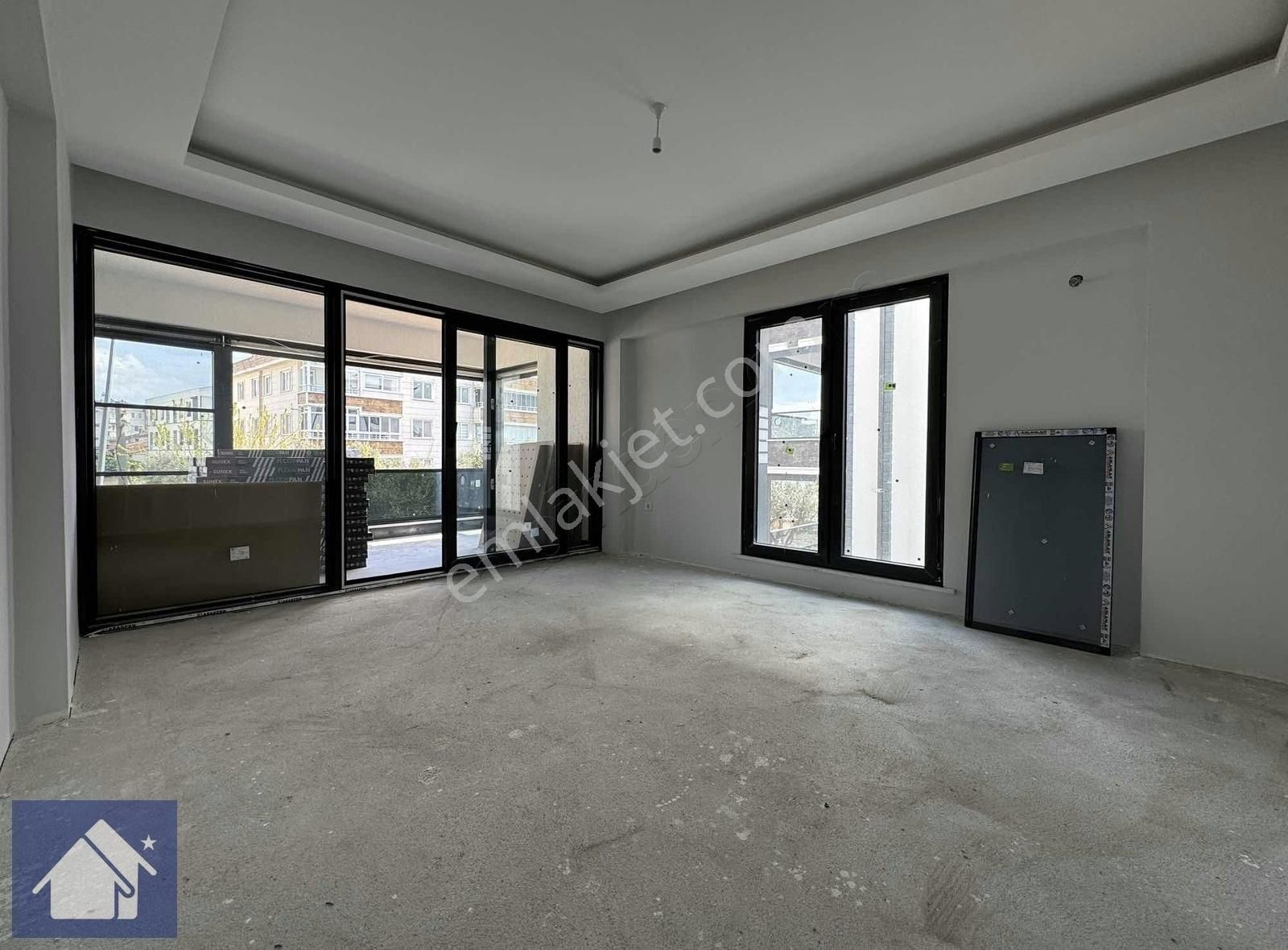 *yılandar Mevkiinde*denize Sıfır Sitede*130 M2*ultra Lüks - Görsel 7