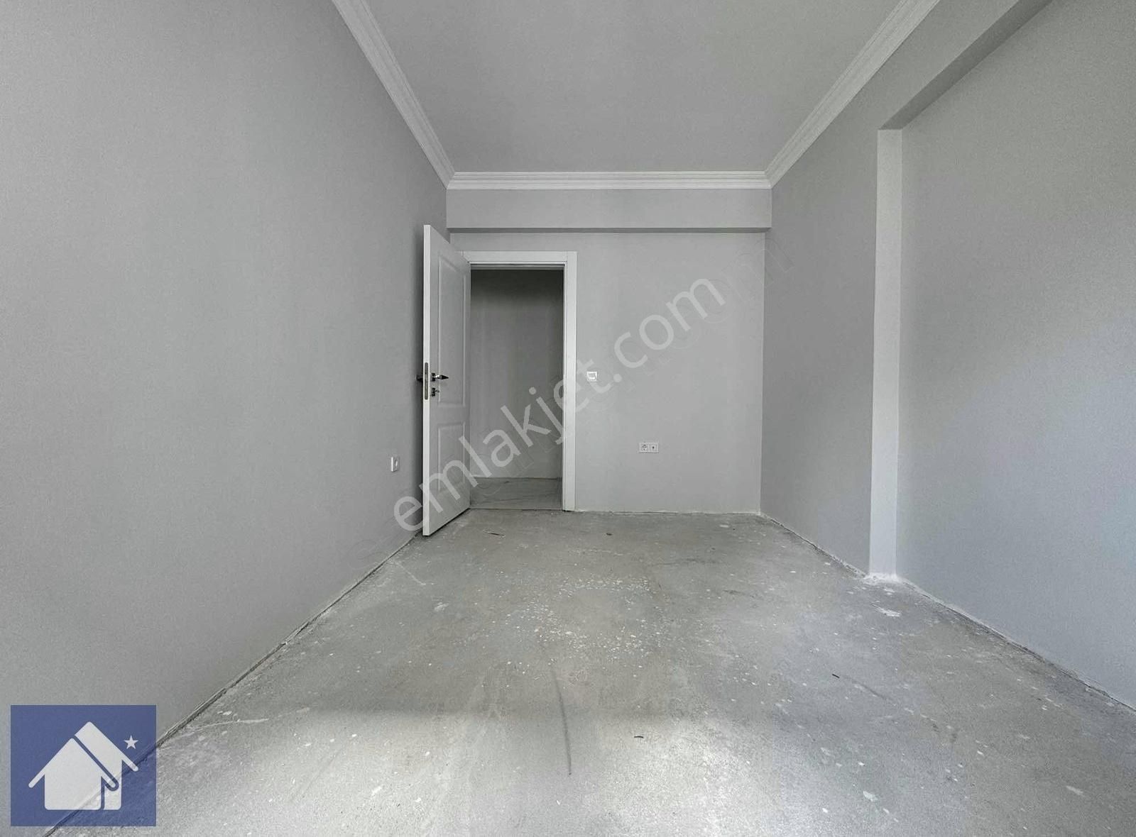 *yılandar Mevkiinde*denize Sıfır Sitede*130 M2*ultra Lüks - Görsel 2