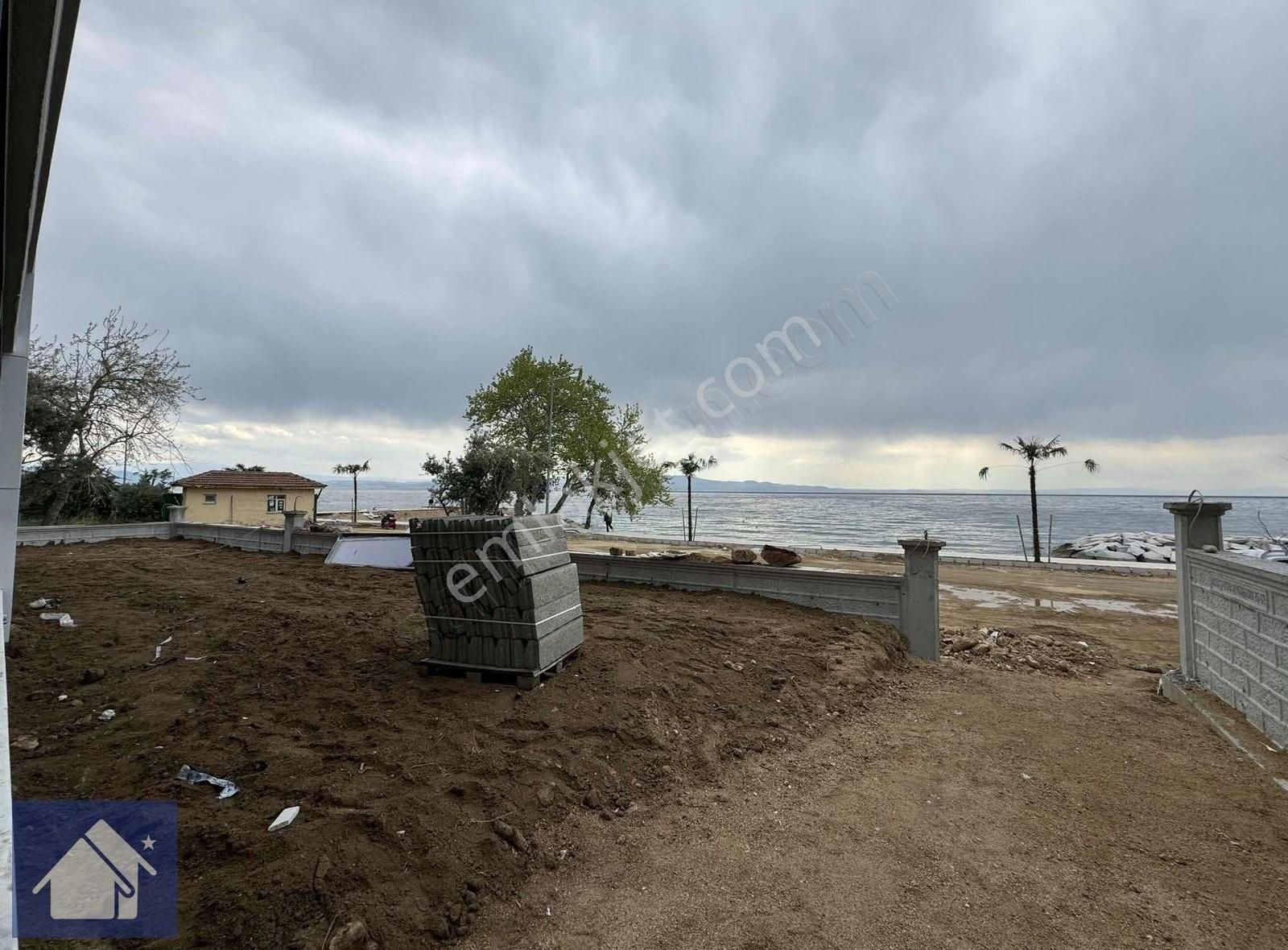 *yılandar Mevkiinde*denize Sıfır Sitede*130 M2*ultra Lüks - Görsel 16