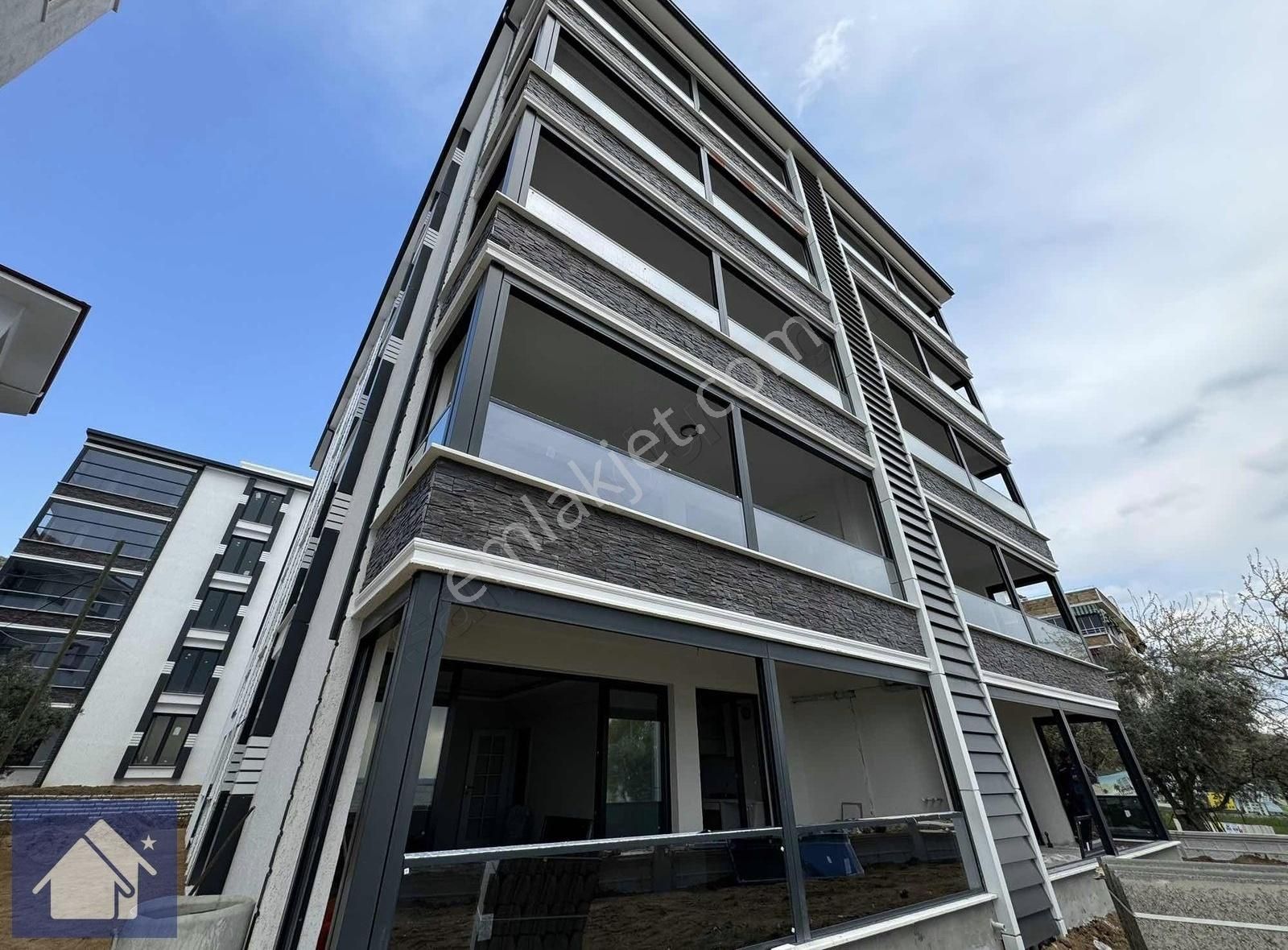 *yılandar Mevkiinde*denize Sıfır Sitede*130 M2*ultra Lüks - Görsel 18