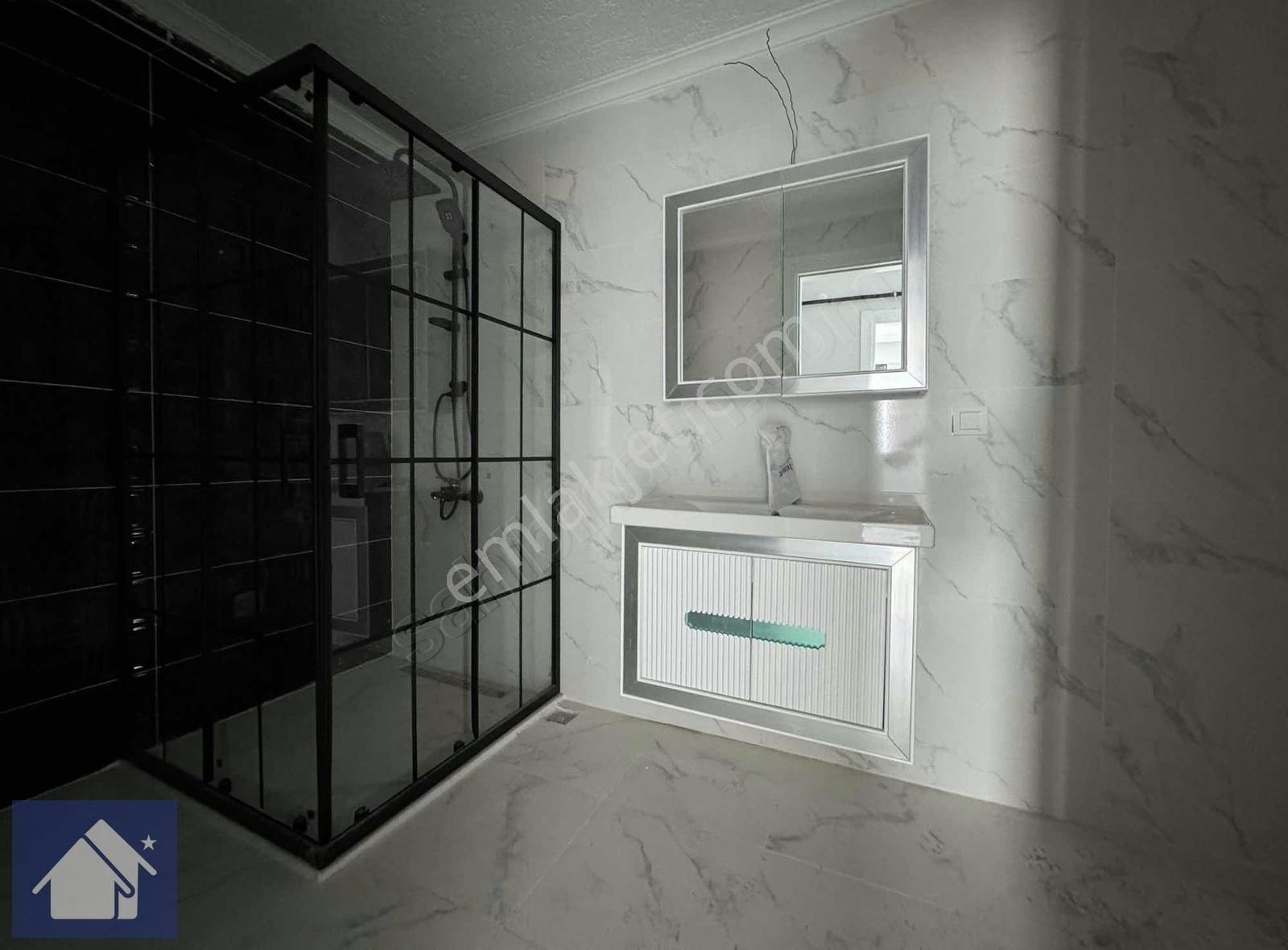 *yılandar Mevkiinde*denize Sıfır Sitede*130 M2*ultra Lüks - Görsel 14