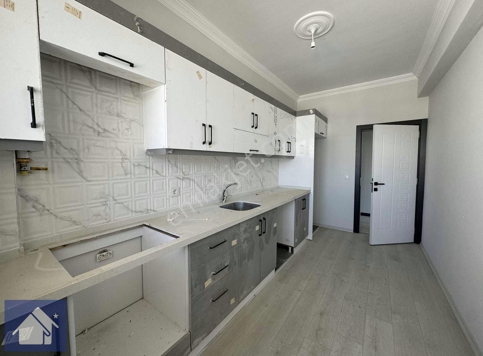 *mükemmel Komum*3+1*sıfır*ebeveyn Banyolu*yerden Isıtmalı*130 M2 - Görsel 14