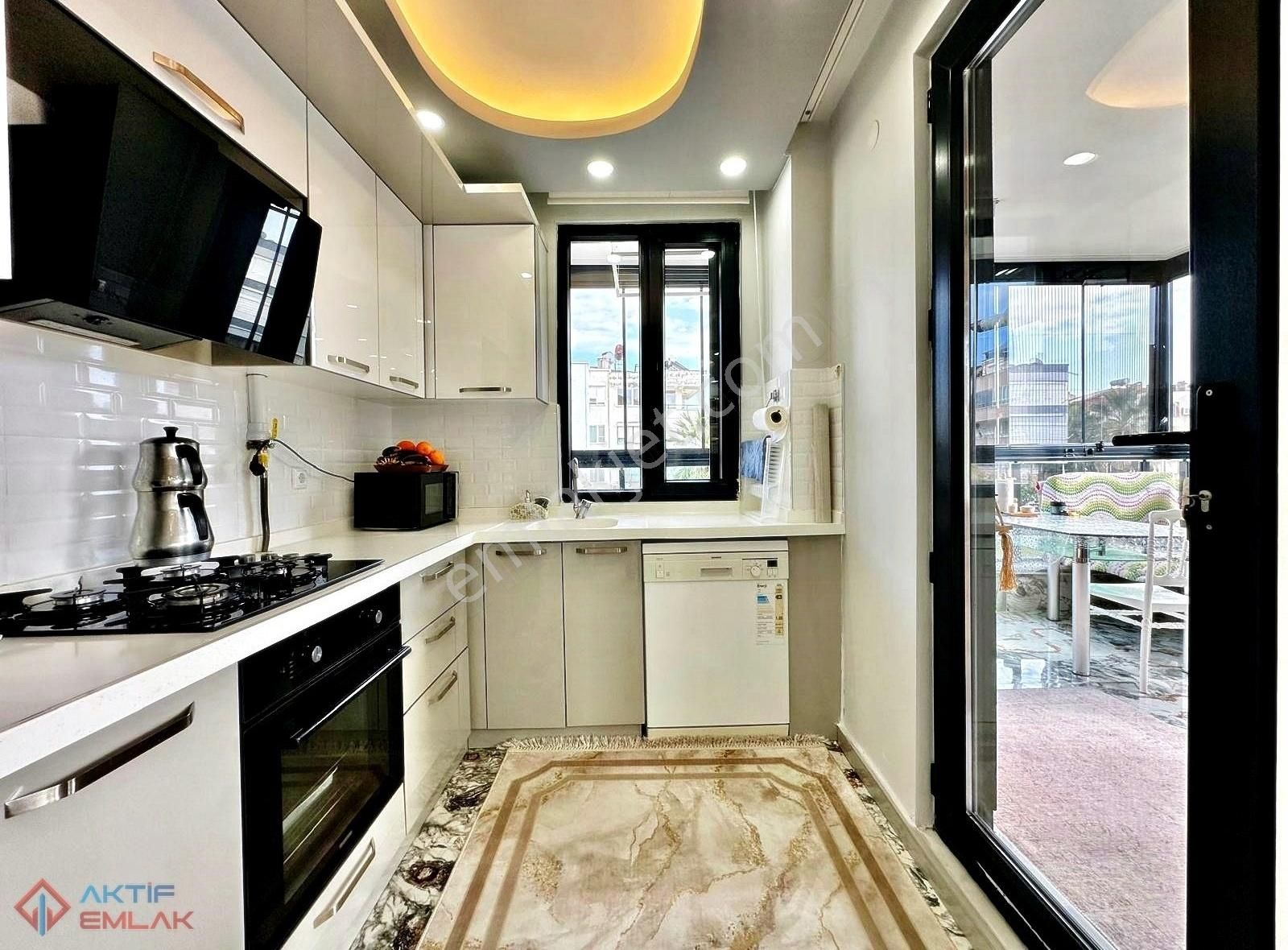 ▓aktif'ten Akçayda Denize Yakın Cam Balkonlu Arakat Şık 2+1daire