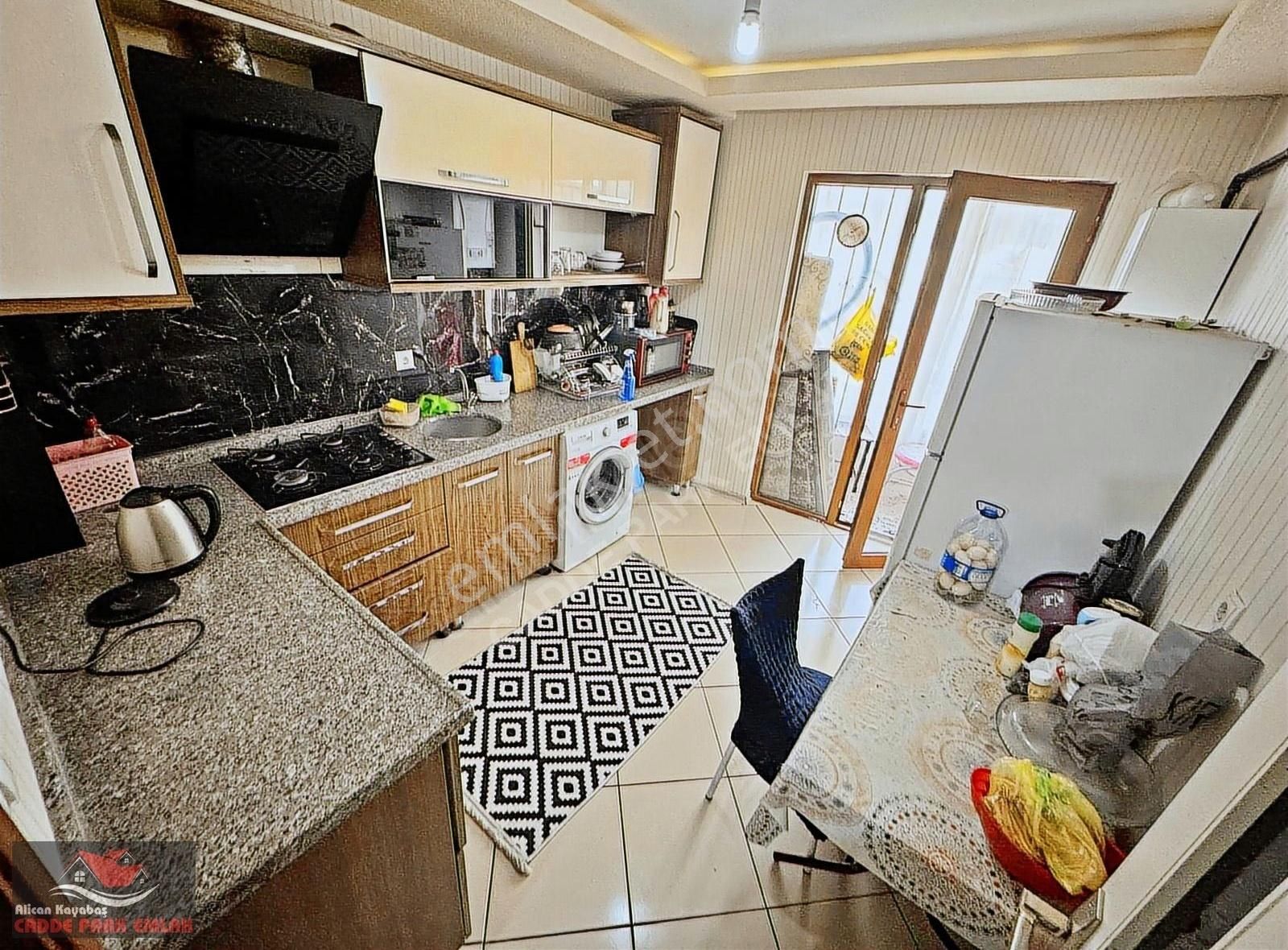 Bankalar_cad._paraleli_5_yıllık_bina'da_lüx_asansörlü_165m²__4+1