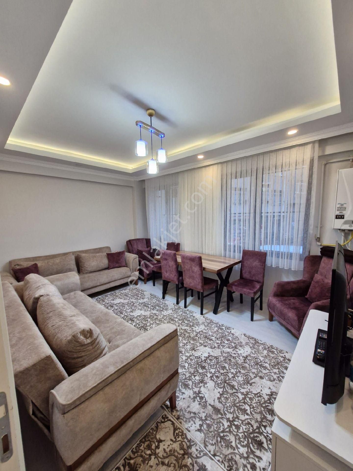 9 Yıllık Yeni Bina Kocamustafapaşa Ağaçayırı Sok 2+1 Girişkat Satılık Daire