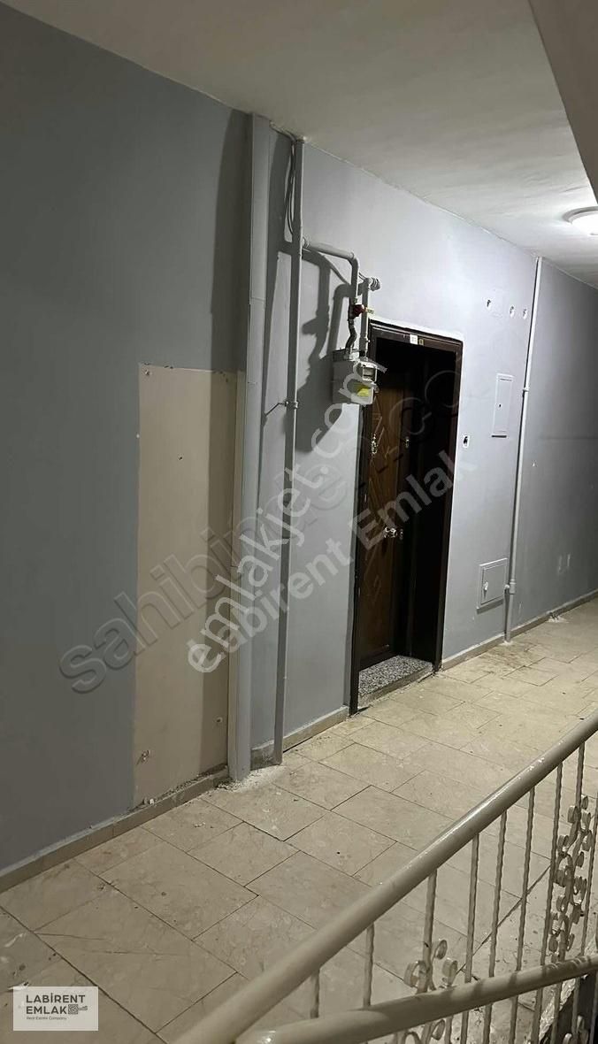 Labirent Emlak'tan Kayakyolunda Satılık 4+1 Acil Daire