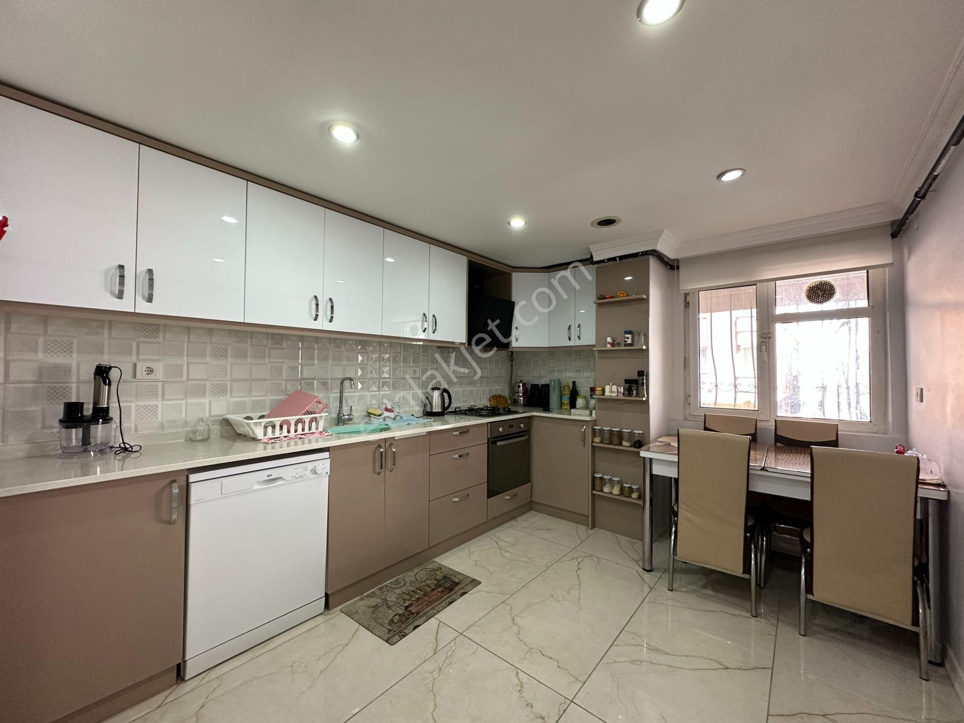 Osmangazi Hüdavendigar Mah. Tuğcu Apt. 200 M2 4+1 Satılık Daire - Görsel 10