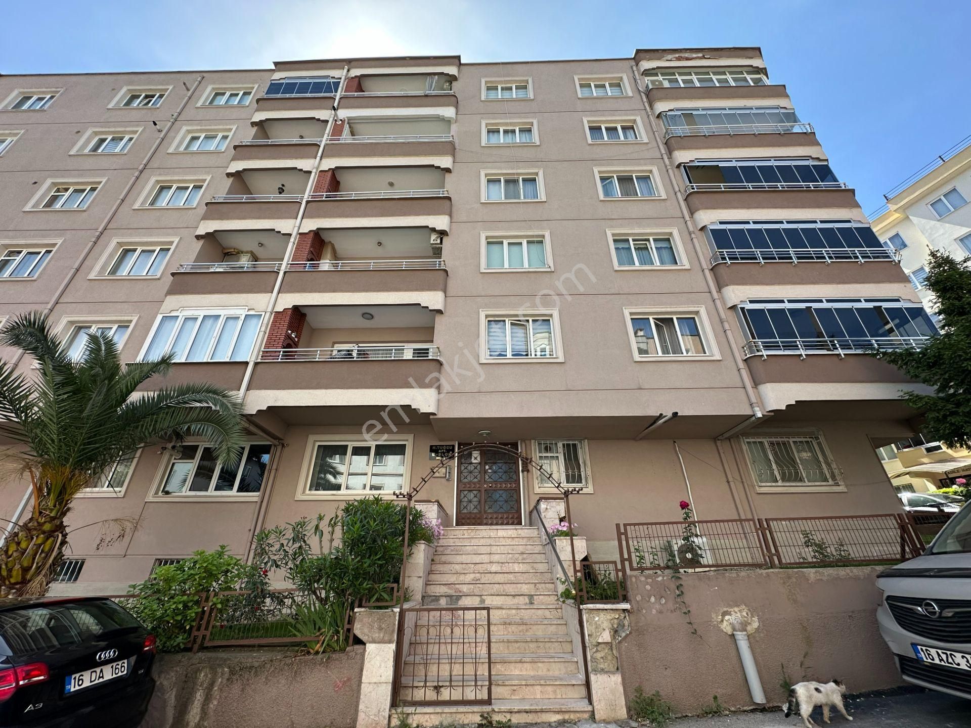 Osmangazi Hüdavendigar Mah. Tuğcu Apt. 200 M2 4+1 Satılık Daire - Görsel 2