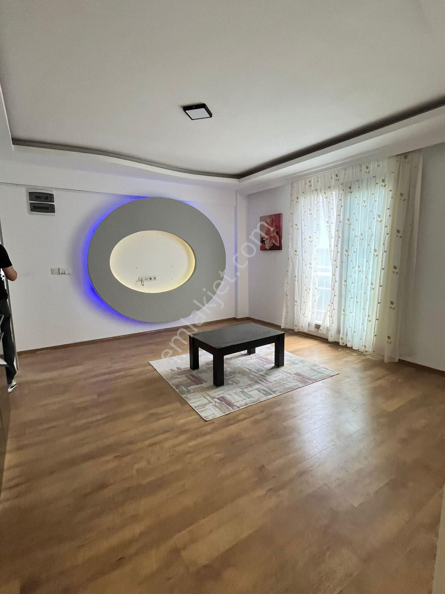 Buca D.e.ü Kampüs Yakını Atatürk Mah.de 1+1 50 M2 Kiralık Daire