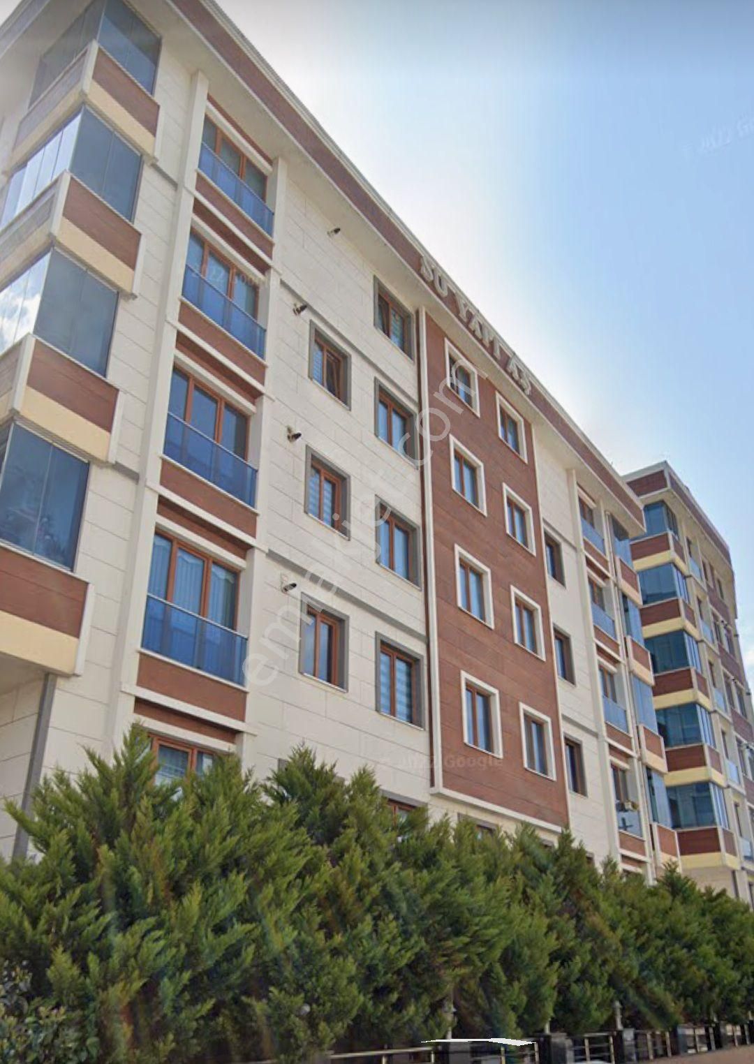 Girne Mahallesi.site İçi 2+1 Giriş Daire
