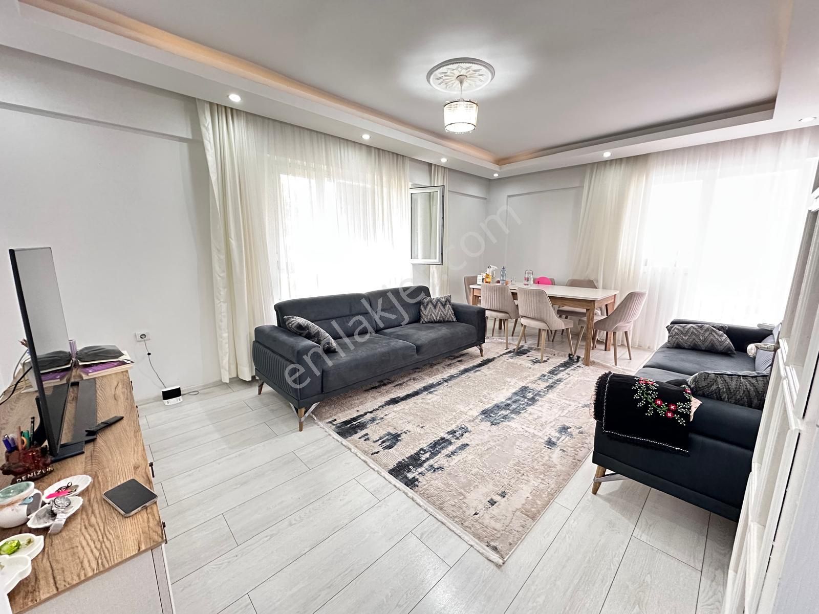 ⫸ilkewim⫷ Cadde Yakını Merkezi Lokasyonda 3+1 Yapılı Daire