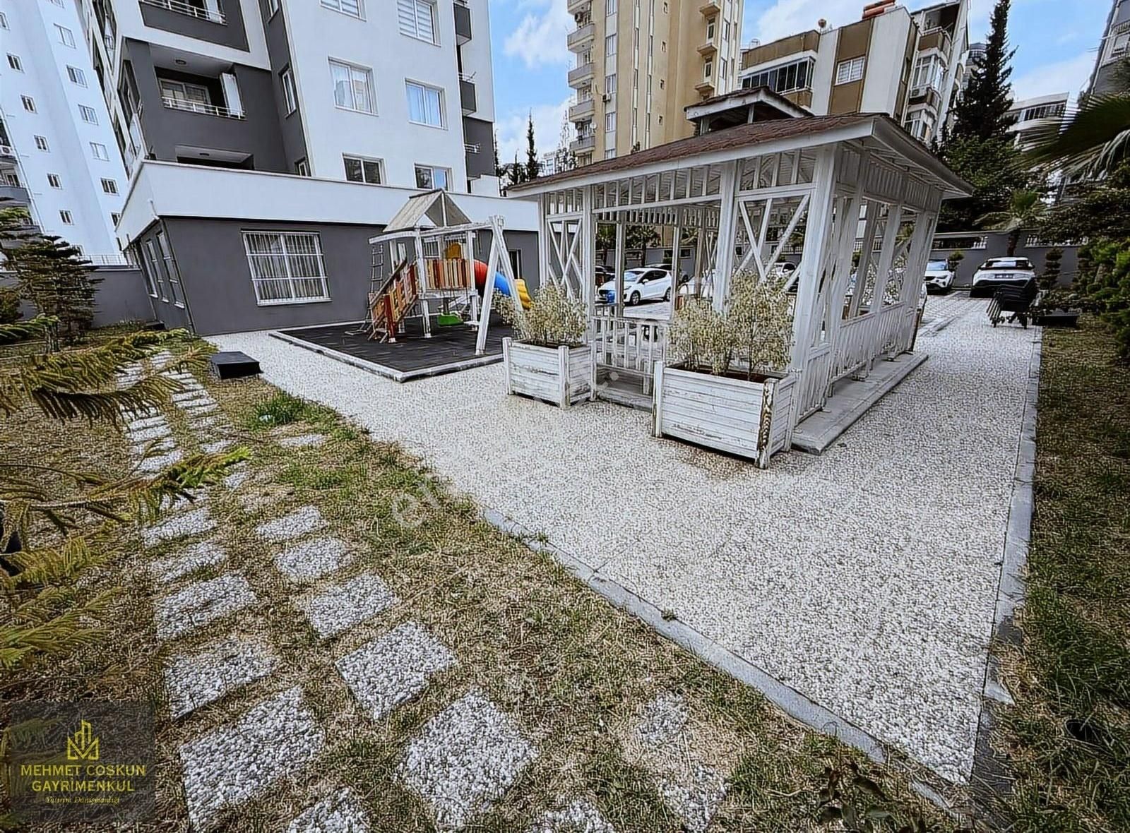 Huzurevlerinde İskanlı 3 Yaşında Sıfır Satılık 3+1 Daire