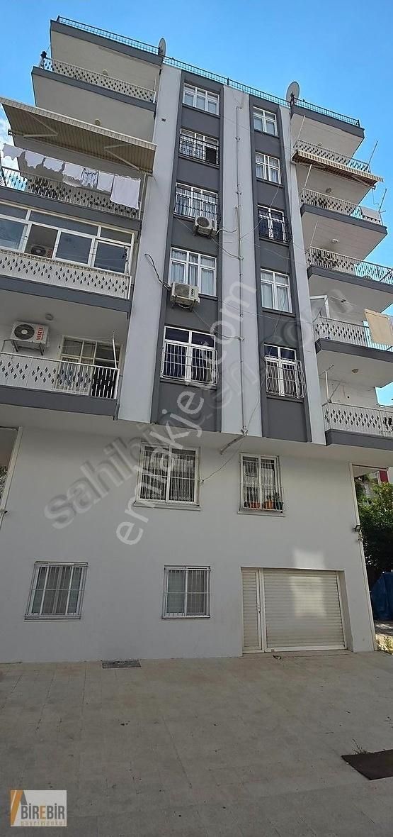 Mavi Bulvar Salı Pazarı Yanı Masrafsız Satılık 3+1 Daire