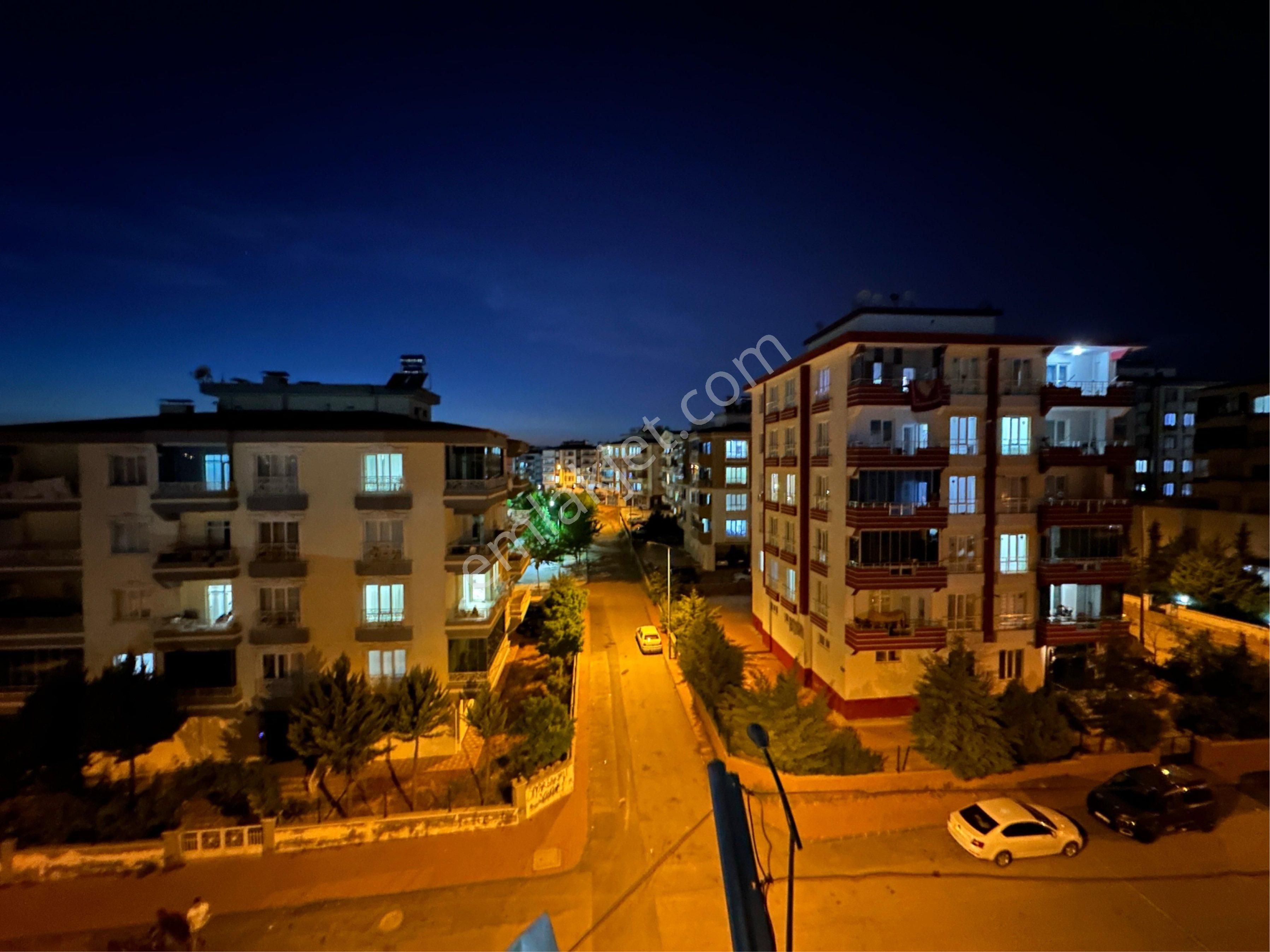Bülbülzade Mah Satılık 2+1 Geniş Daire