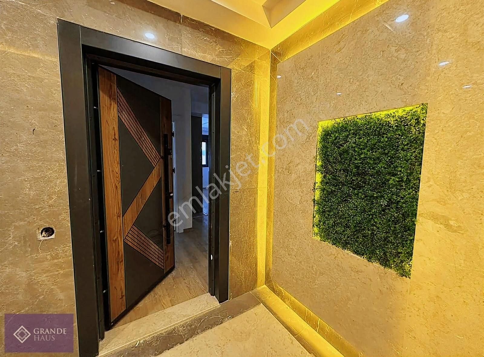 Gençlik Mah.havuzlu Sitede Satılık 2+1 Sıfır Daire - Görsel 16