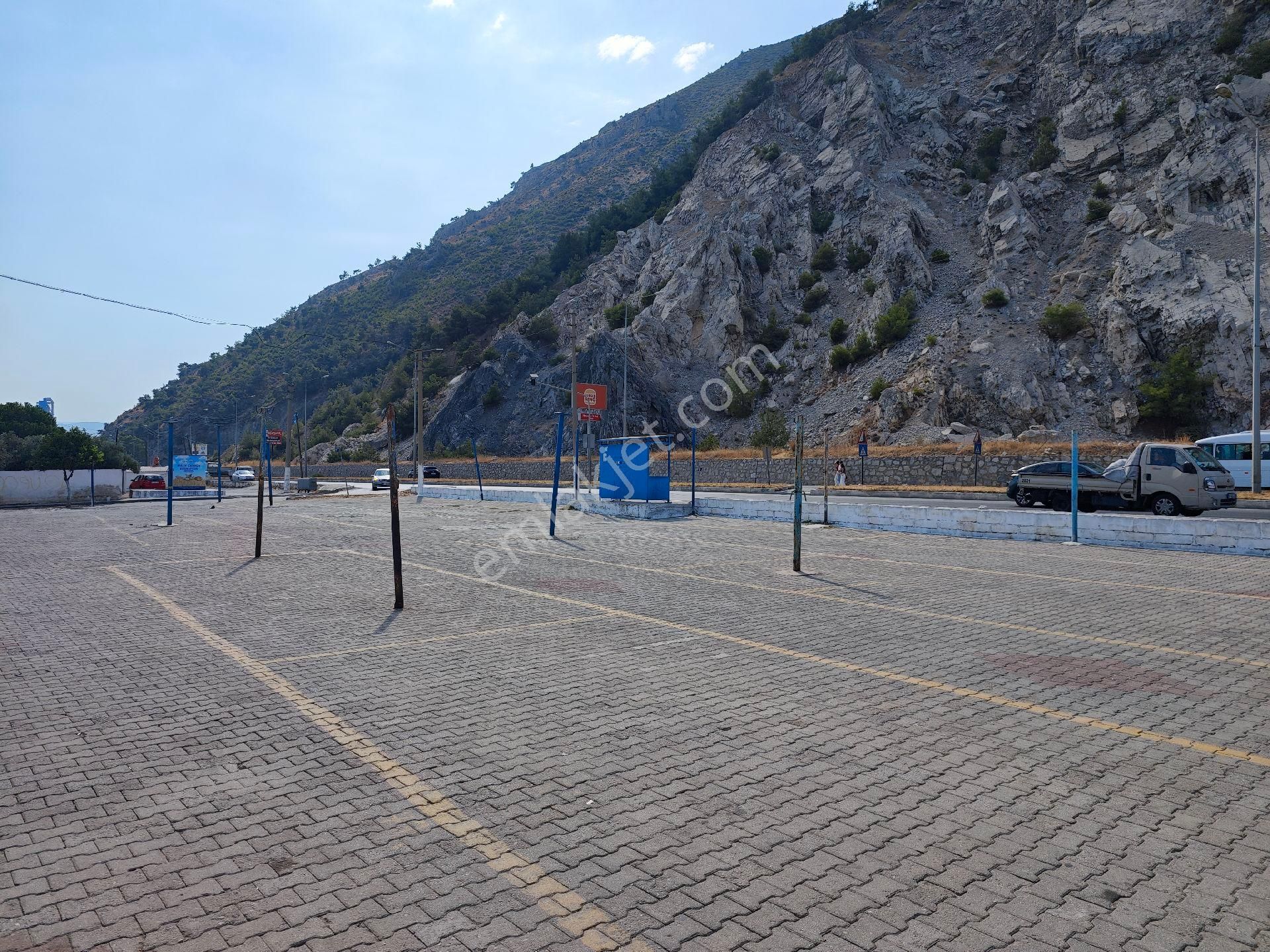 Yatırıma Uygun 2 Kat İmarlı Arsa Sazlı Mahallesi'nde Satılık!