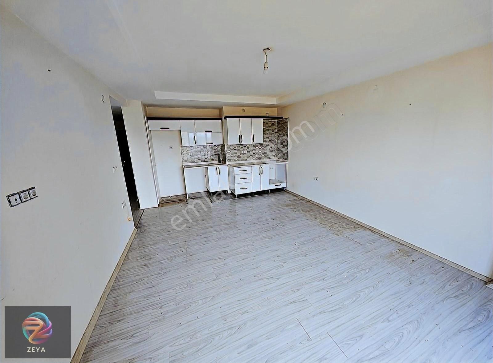 Söke Bağarasında Kiralık Yeni Yapı Geniş 1+1 Daire !