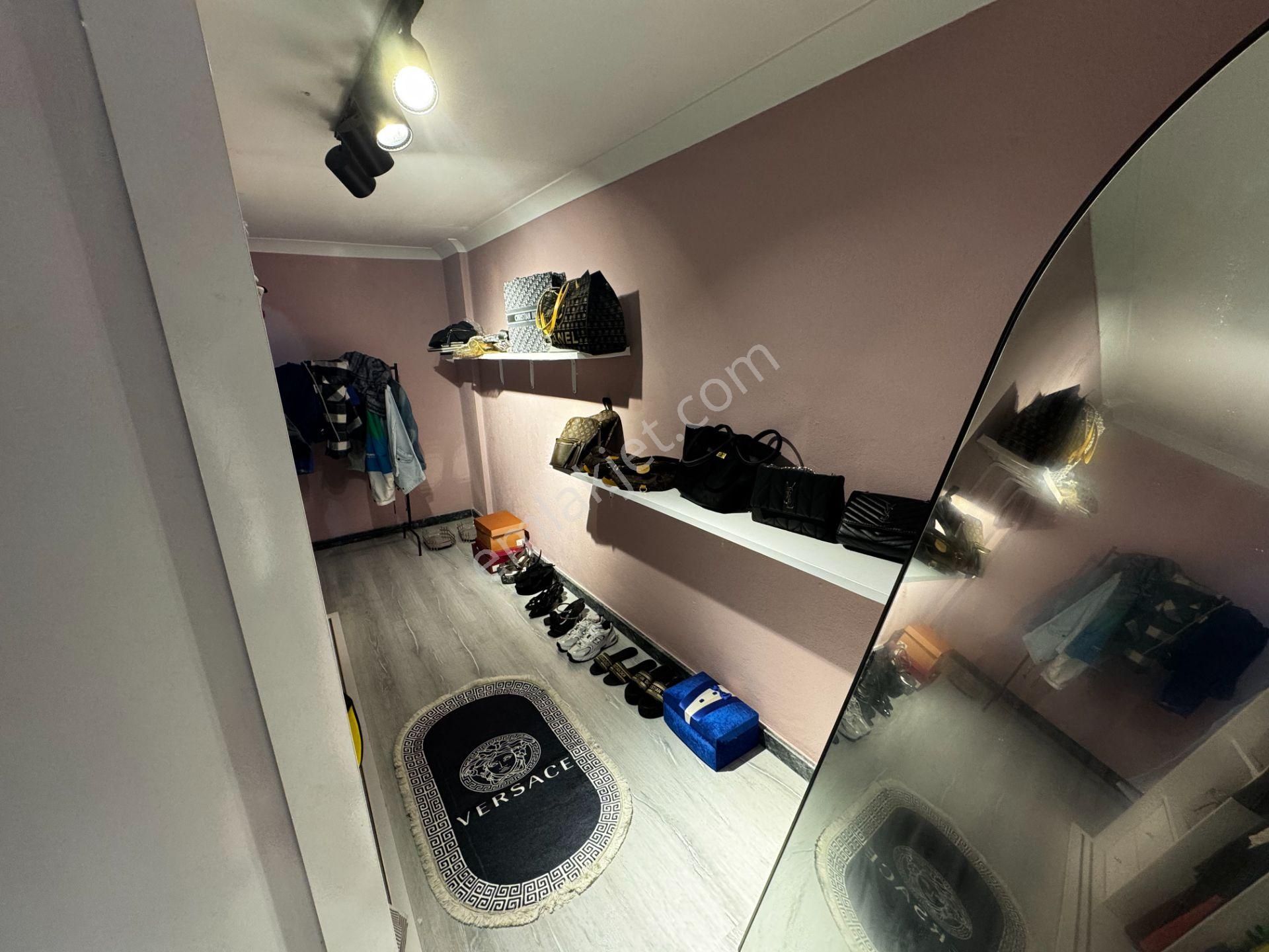 Çekmeköy Ekşioğlunda Ferah Ve Kullanışlı 4+1 Ters Dubleks Daire - Görsel 17