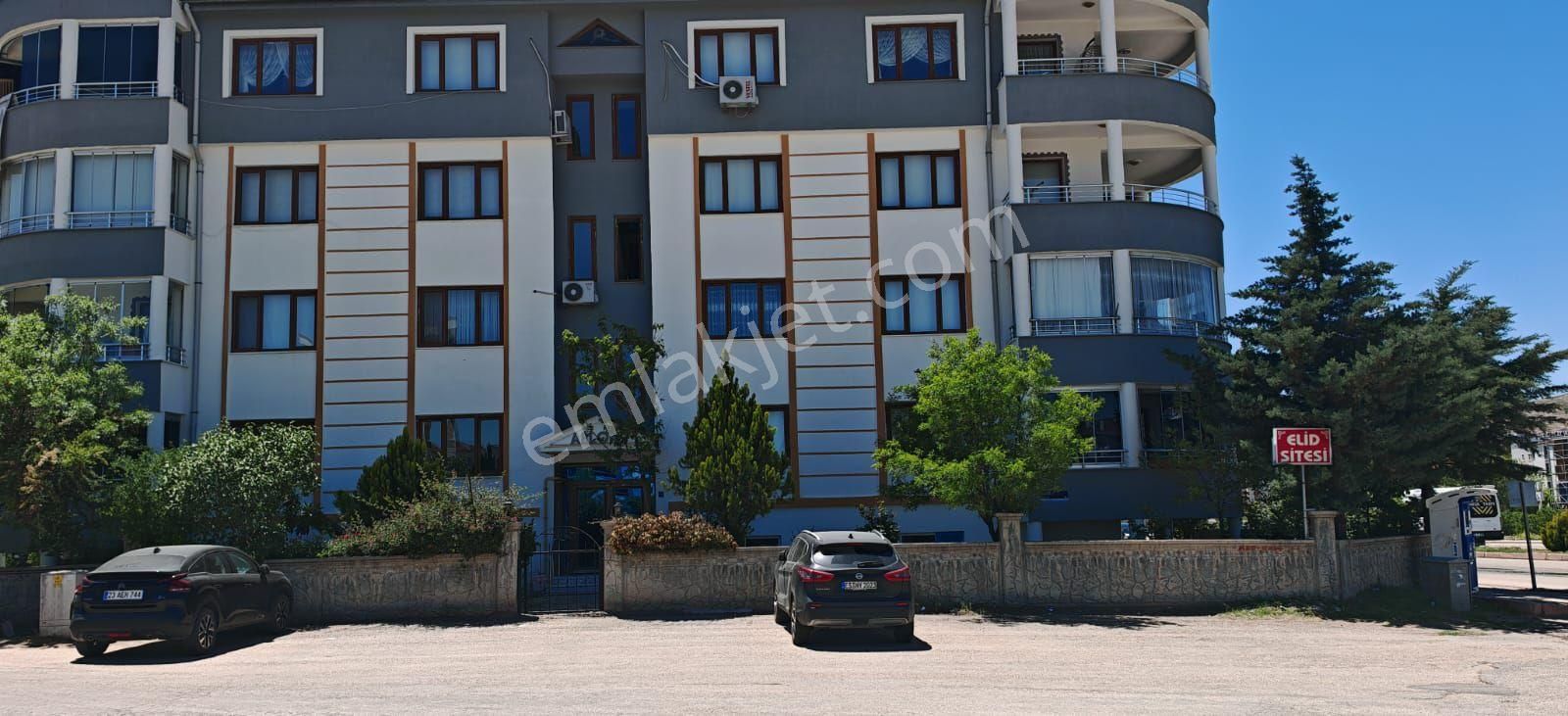 Ataşehir Mah.elid Yapı Sitesi 4+1
