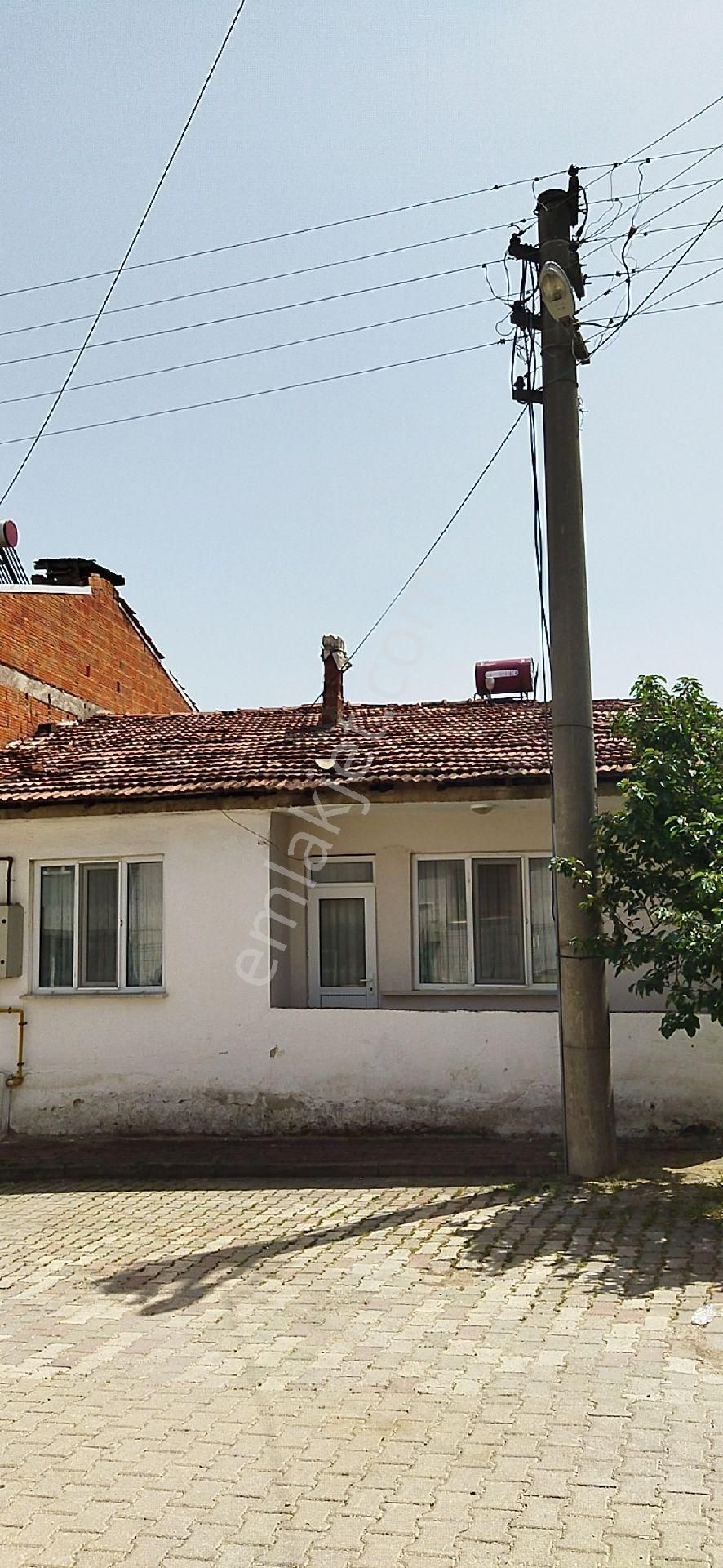 E.m.a Emlak Gayrimenkul Güvencesinde İnegöl Yeniceköyde Satılık Müstakil Ev - Görsel 12