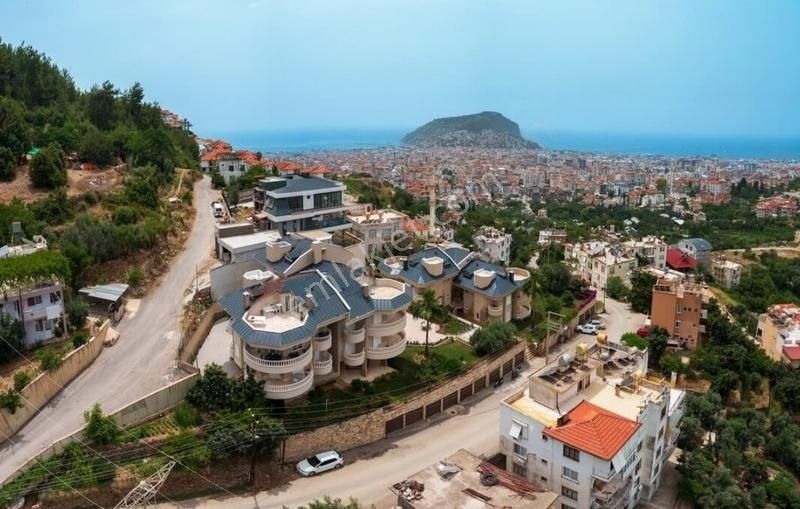 Satılık Alanya Bektaş 2.000 M² Arsa