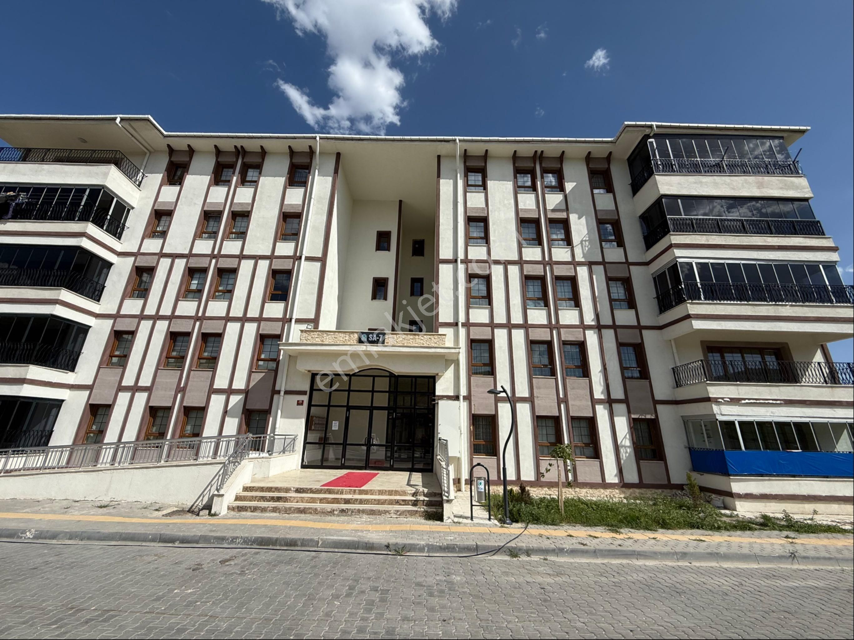 Yenimahalle Yakacık Toki Konutları Sıfır 3+1 Satılık Daire