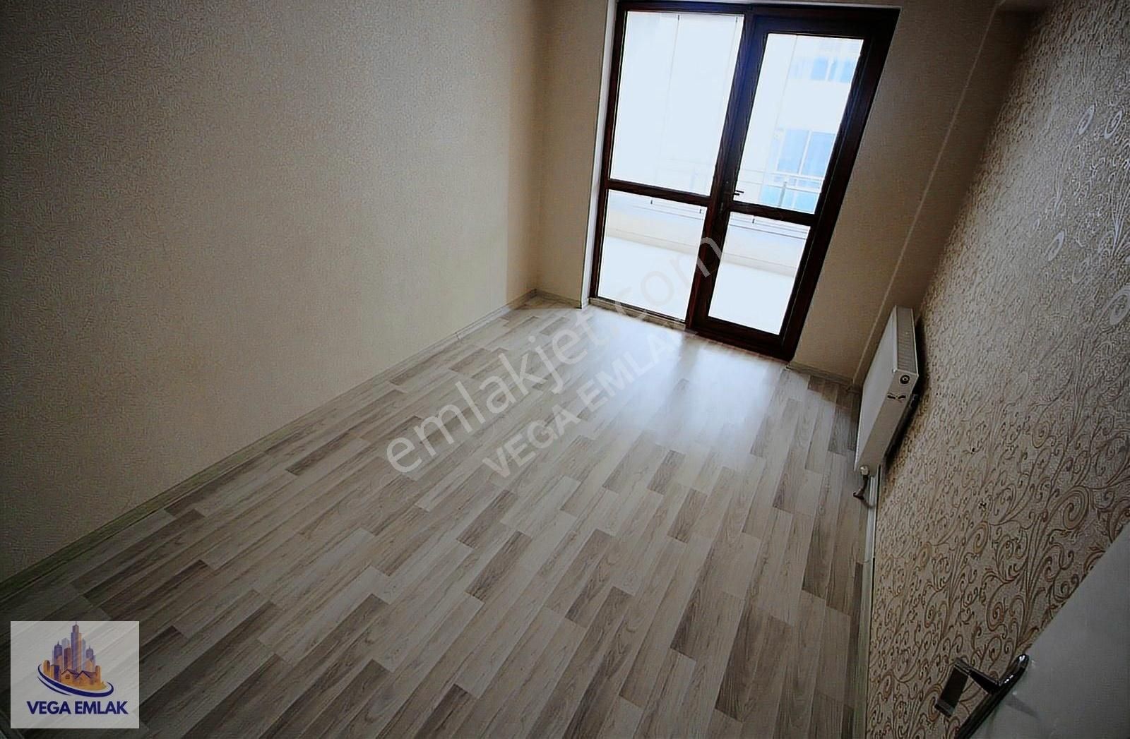 Vega Emlak'tan Protokol Yolu Yakını Ön Cephe 4+1 Full Yapı Daire - Görsel 35