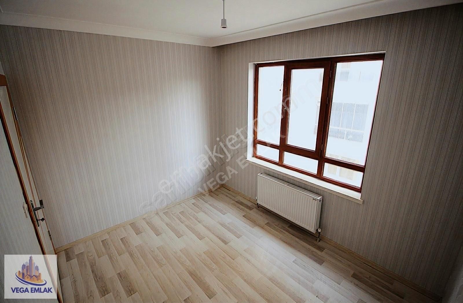 Vega Emlak'tan Protokol Yolu Yakını Ön Cephe 4+1 Full Yapı Daire - Görsel 16