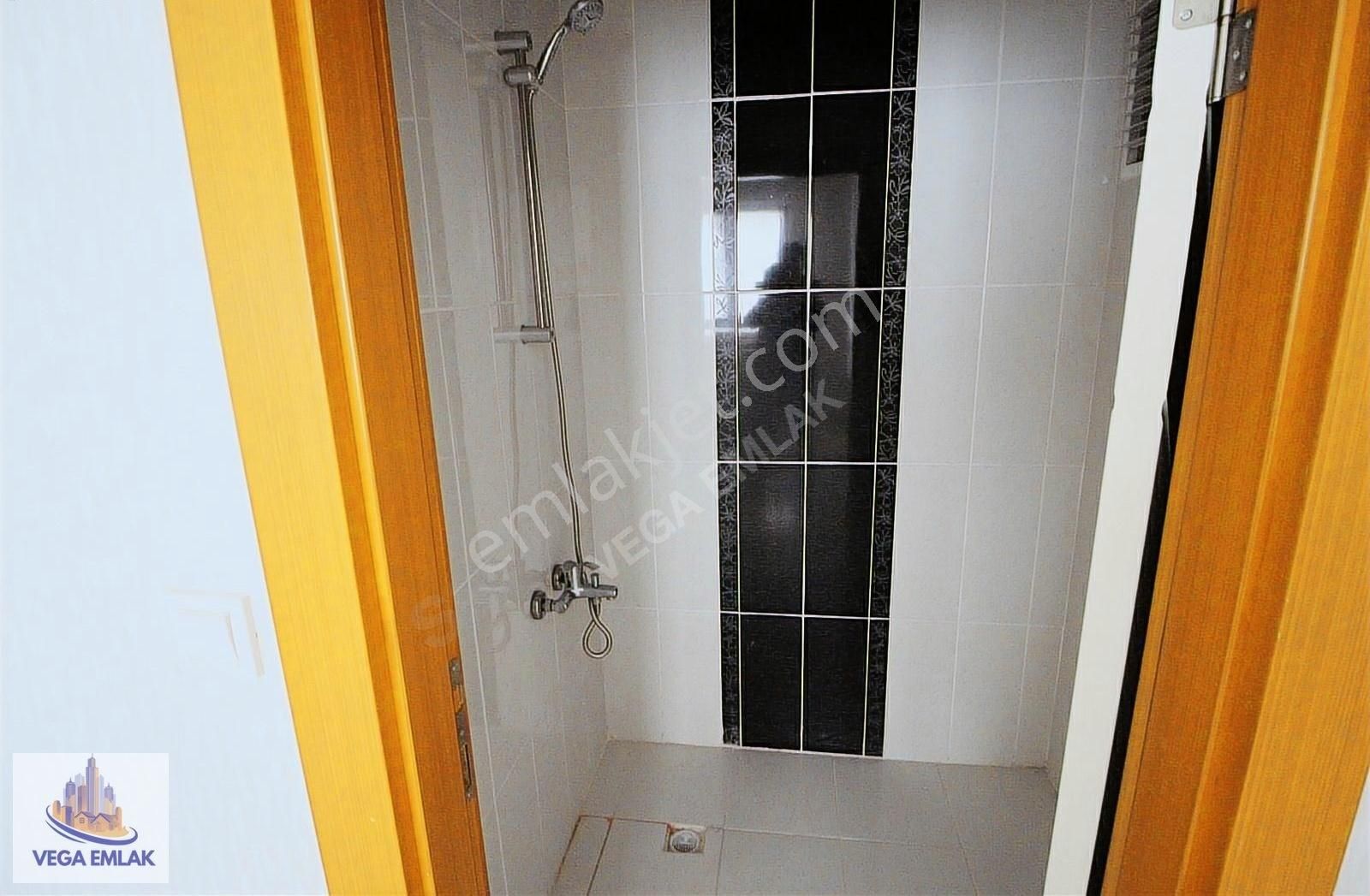 Vega Emlak'tan Protokol Yolu Yakını Ön Cephe 4+1 Full Yapı Daire - Görsel 32