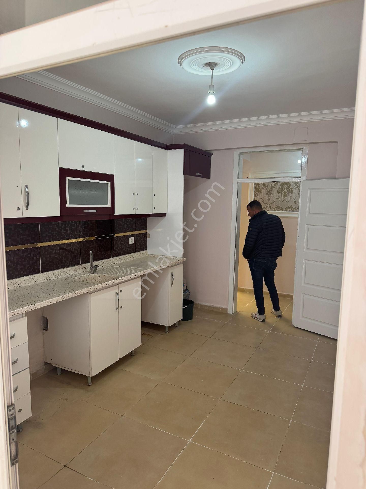 Hatay Reyhanlı Yeni Mahalle'de 3+1 Satılık Daire