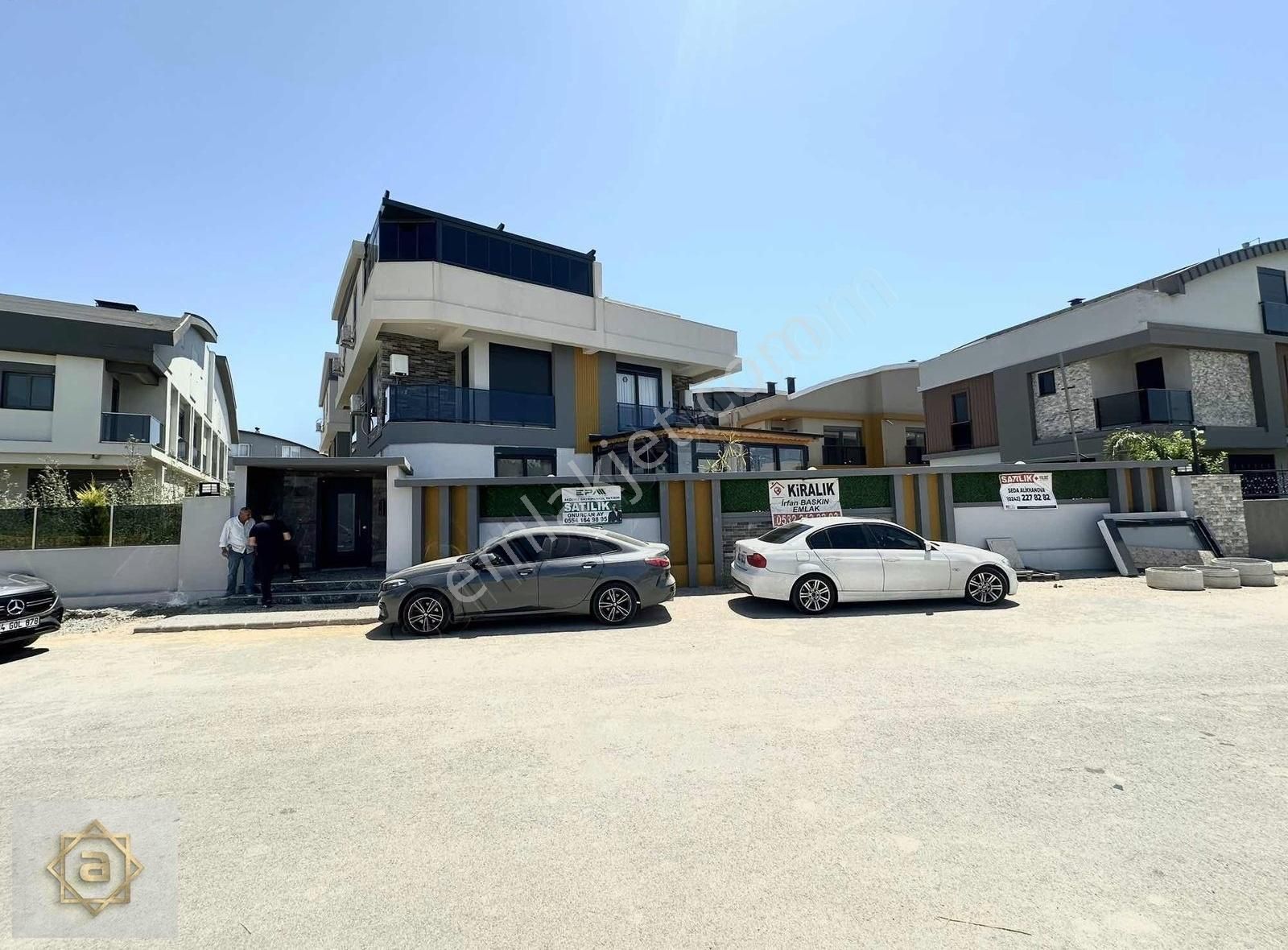 Atabay'dan Güzeloba'da Havuzlu 3+1 Sıfır Dubleks Daire