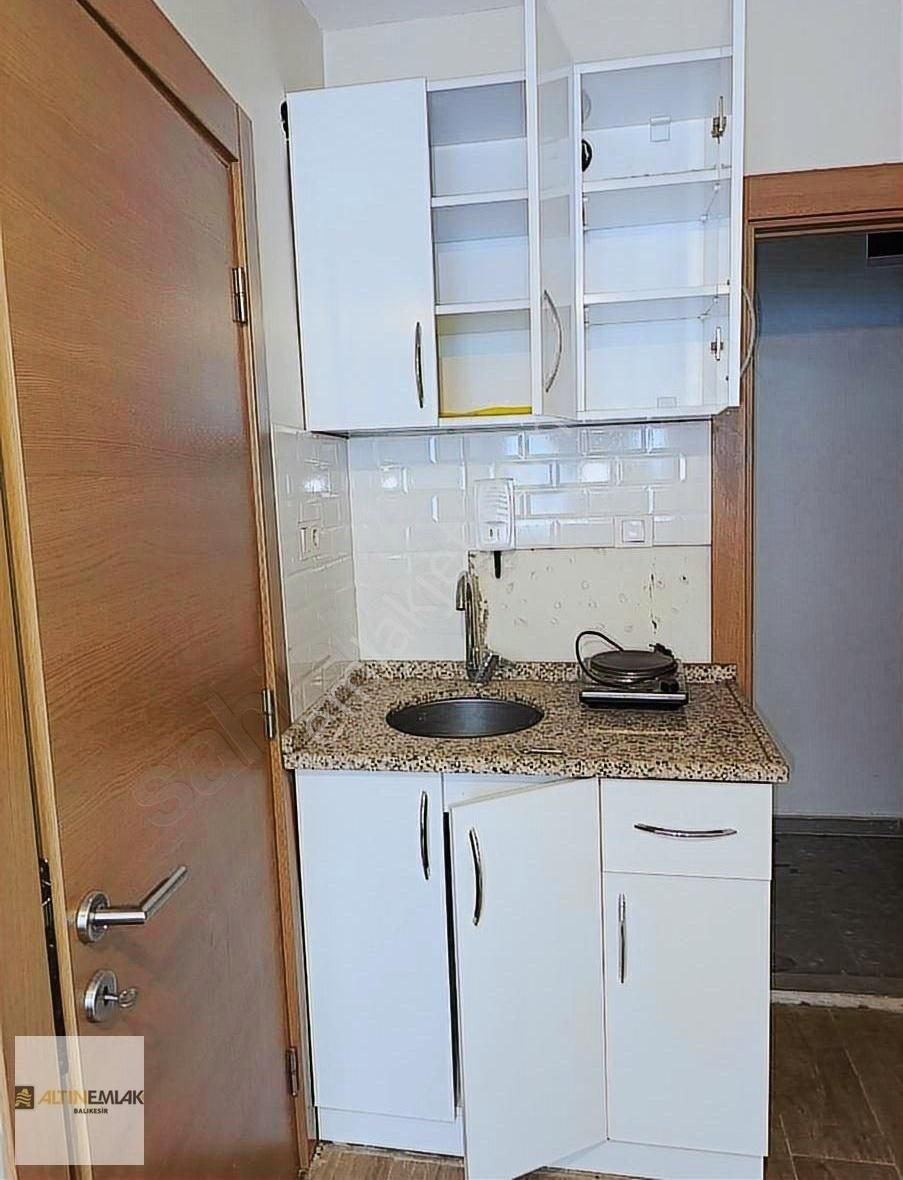 1+0 Her Şey Dahil Eşyalı Kiralık Daire (abonelikler Açıktır)