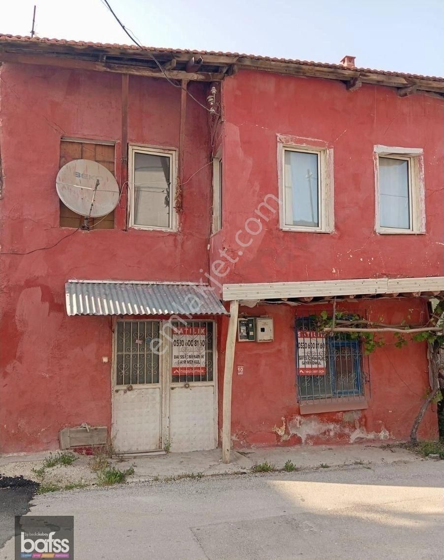 Karasenir Mahallesinde Satılık Kerpiç Mustakil Ev