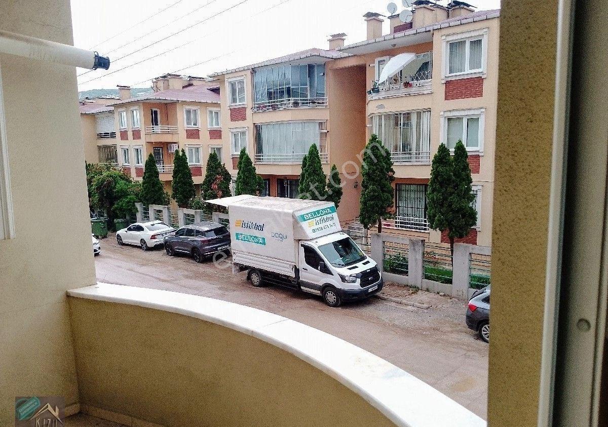 Körfez Mimar Sinan Mahallesi'nde Ful Eşyalı Arakat Daire - Görsel 13