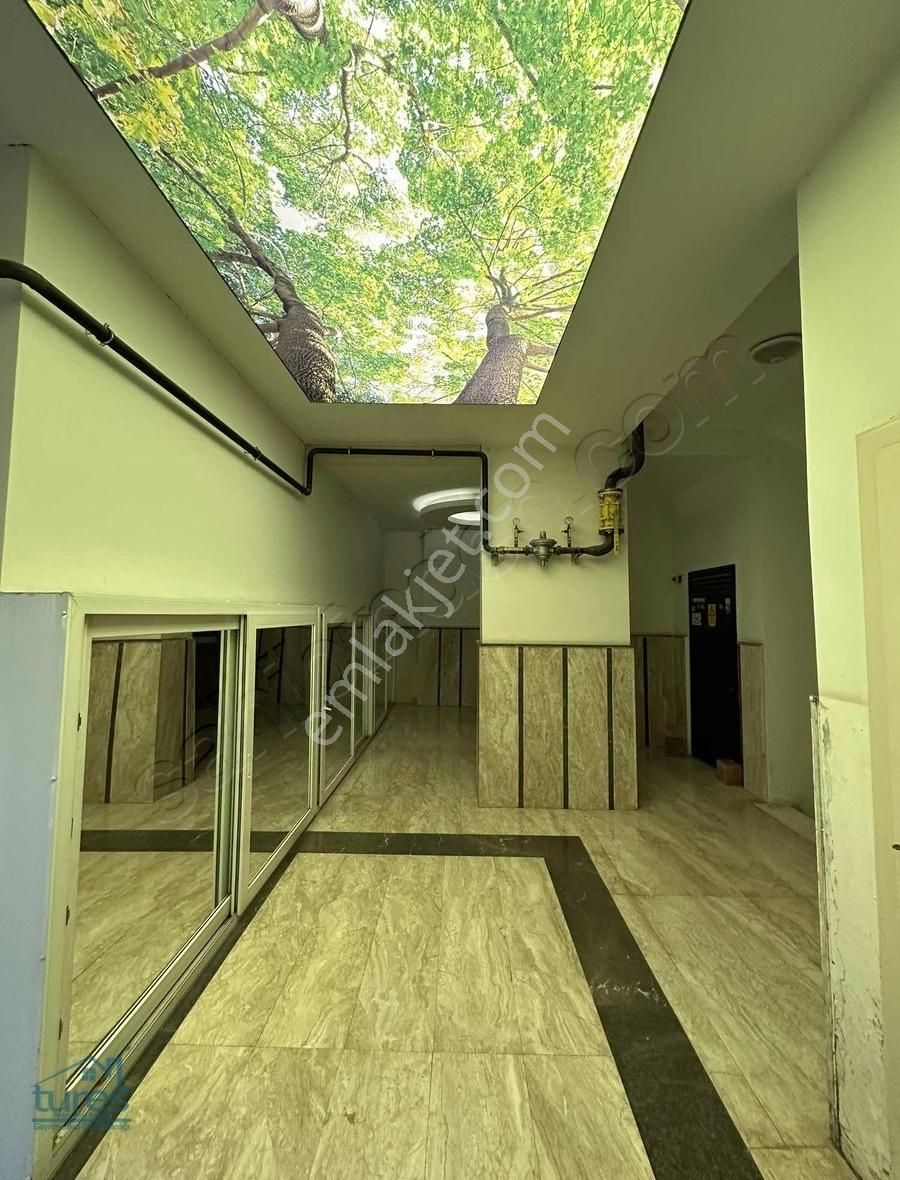 Katip Ç. Üni Sıfır Eşyalı Bölgenin En Büyük Geniş Kullanışlı 1+1