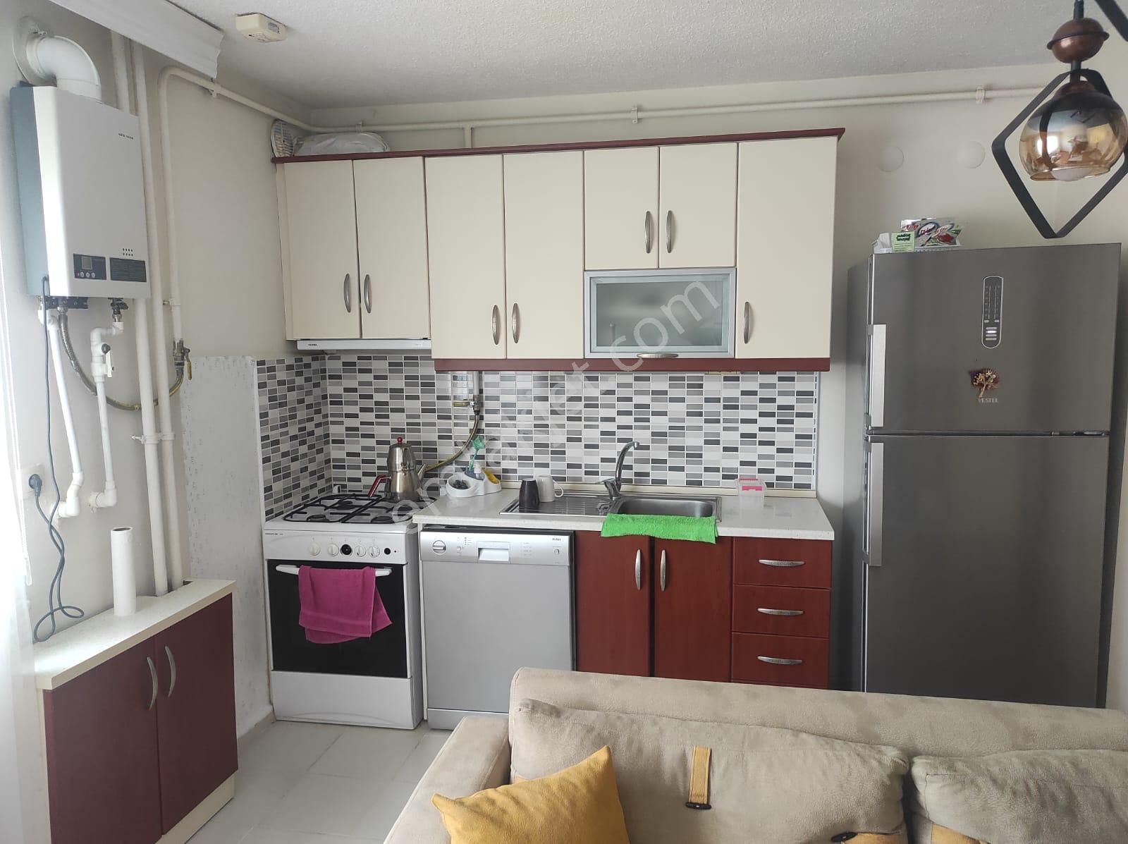 Karadeniz Toki Dy'lerde 2+1 3. Kat Eşyalı Kiralık Daire