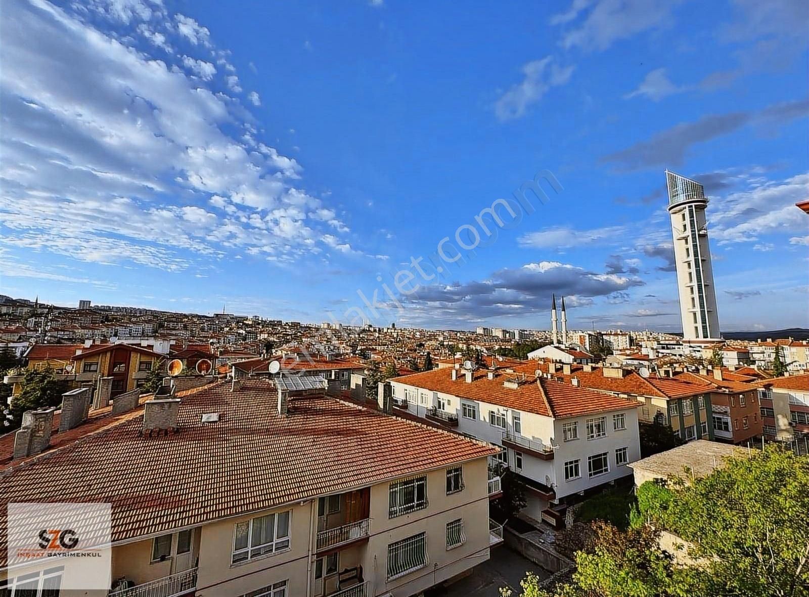 Tepebaşı Göbek Yakını Mükemmel Lokasyonda Katta 3+1 Manzaralı