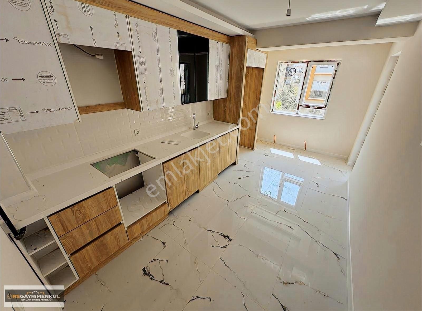 **rs'den**ara Kat Güney Cephe Bölgenin En Geniş Ve Lüxx 2+1