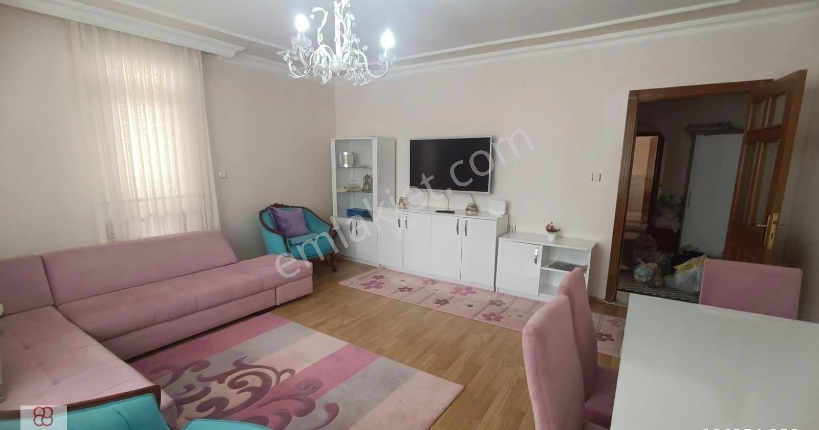 450.cadde Paraleli 3+1 Mobleli Daire