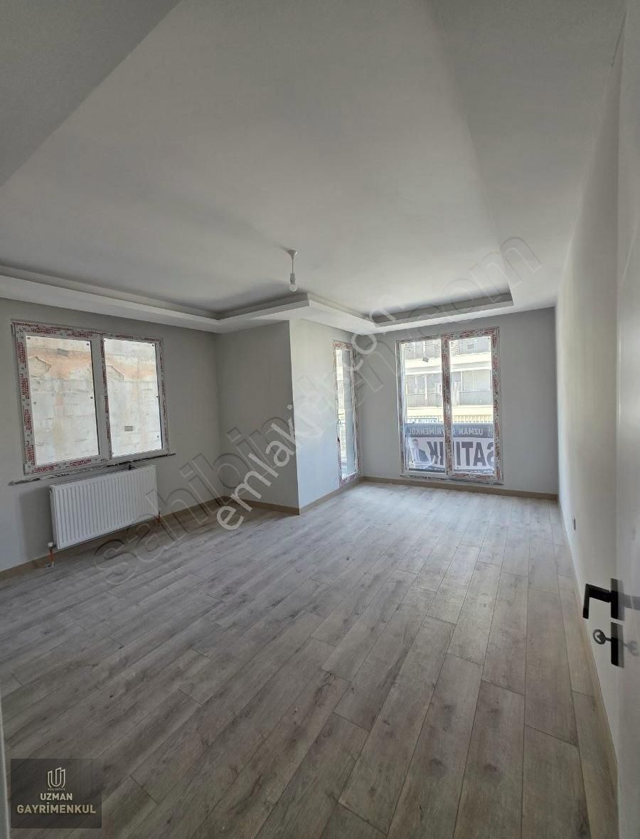 Avcılar Merkez Mh. Sıfır Bina K.otoparklı Ön Cephe 2+1 Daire