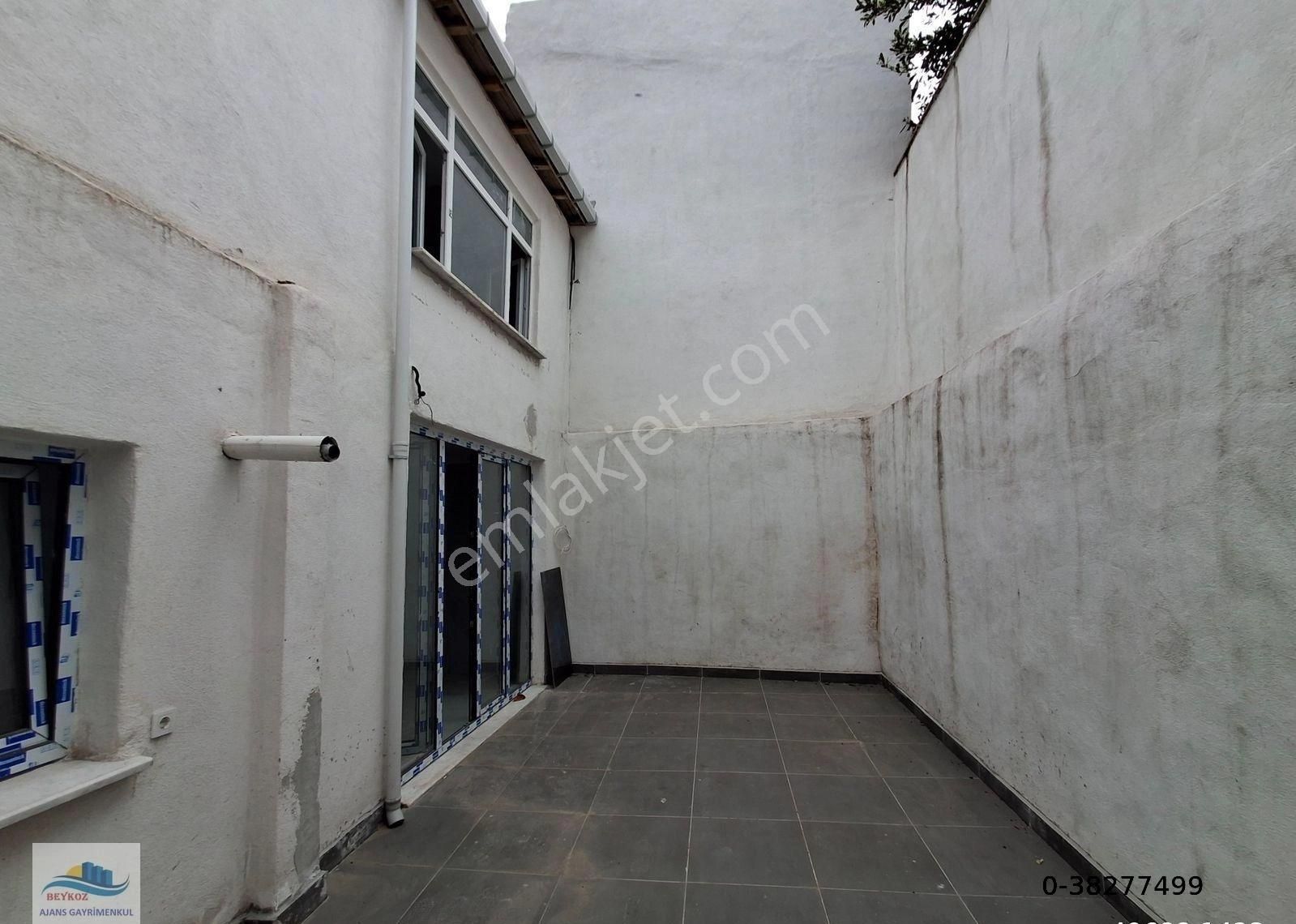 Paşabahçe De Boğaz Manzaralı Müstakil Dubleks Villa - Görsel 19