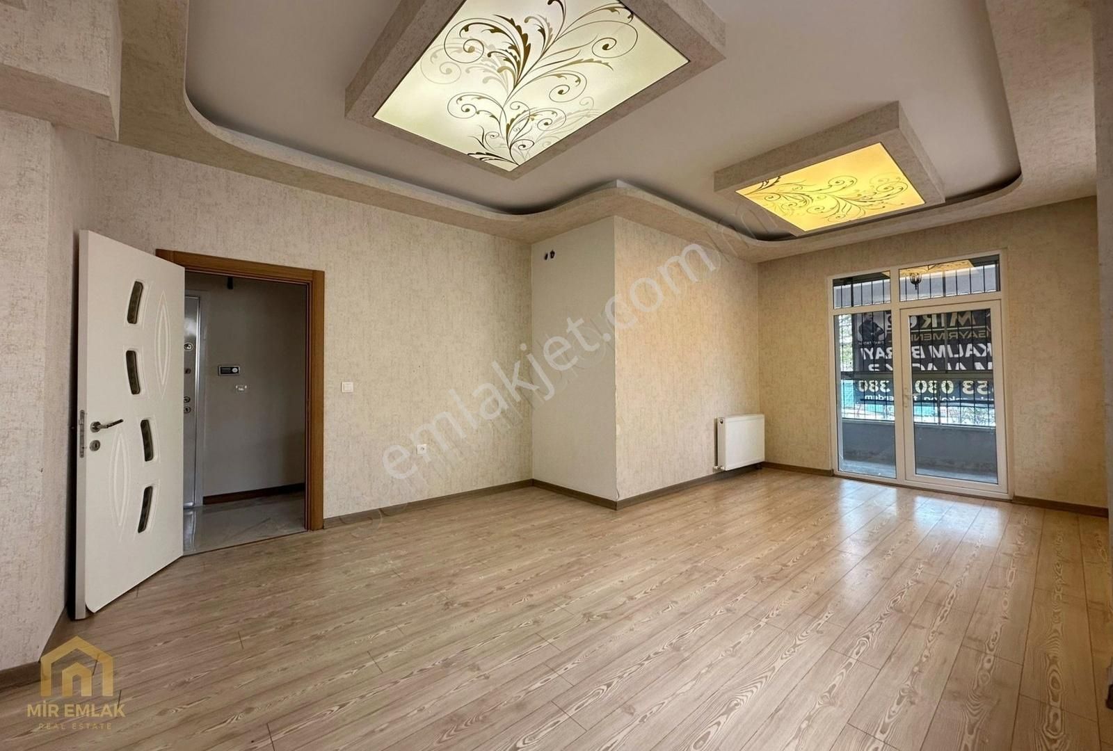 Mir'den Kanuni'de Yeni Binada Lux Yapılı Giriş 3+1 Daire