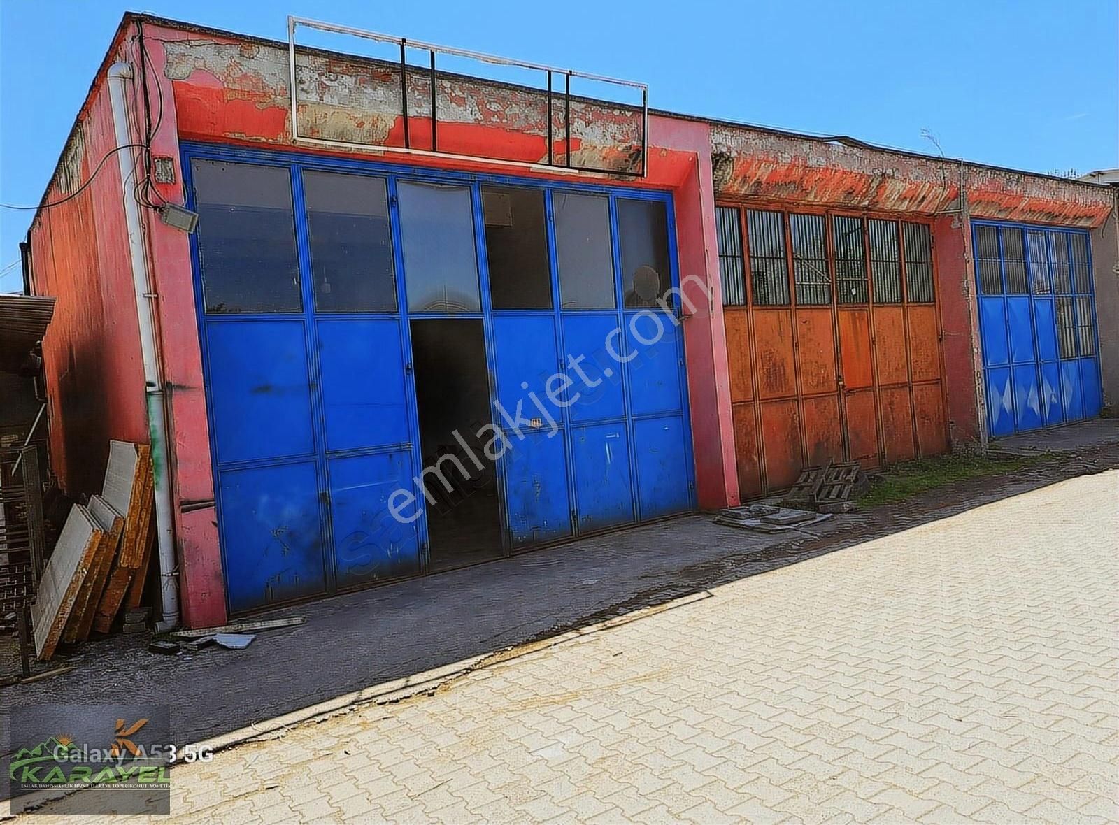 Tekeler Tic. Bors. Üzerindeki Sanayi İçerisinde Kiralık İşyeri